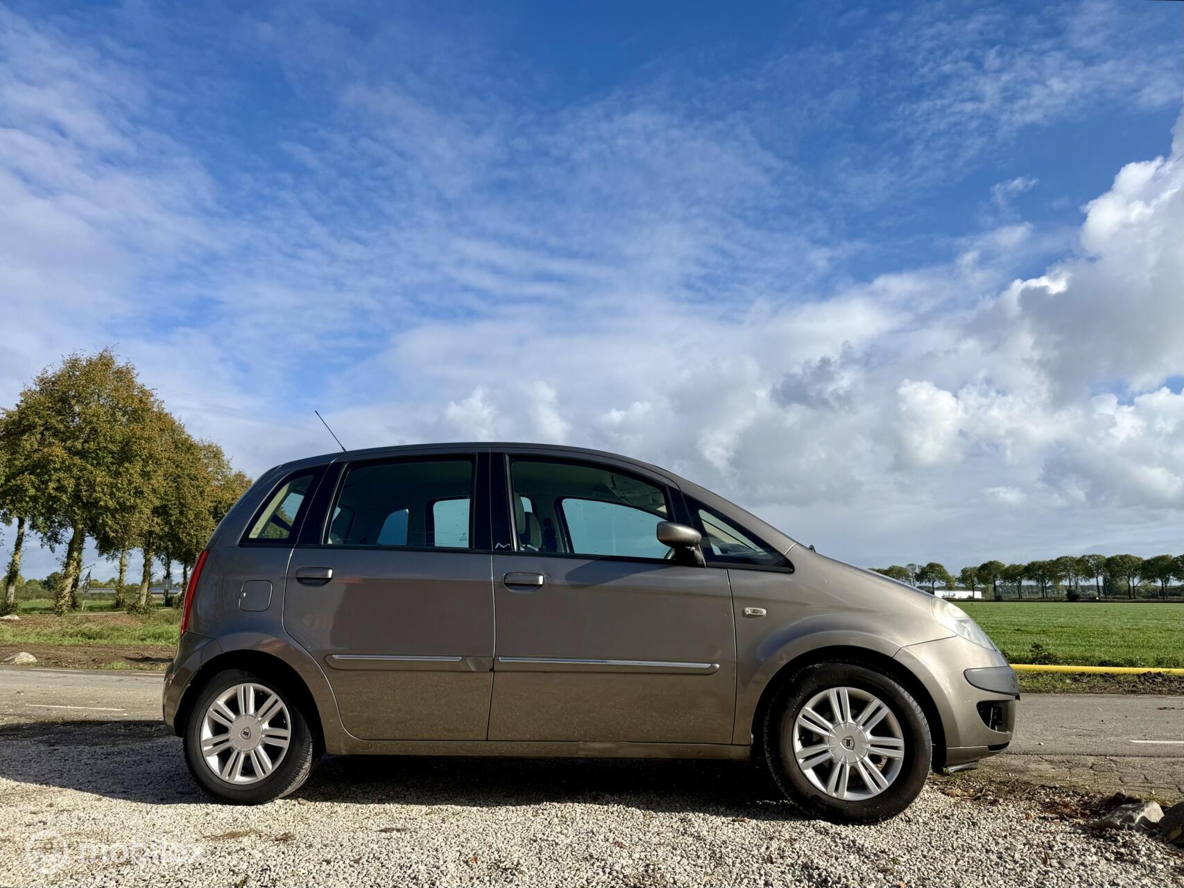 Foto van Lancia Lancia Musa