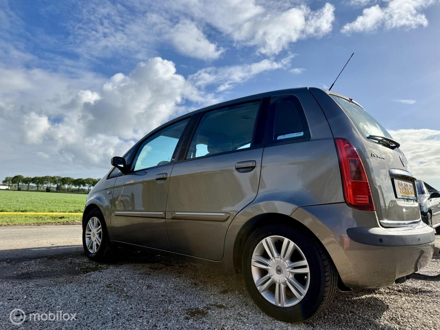 Foto van Lancia Lancia Musa