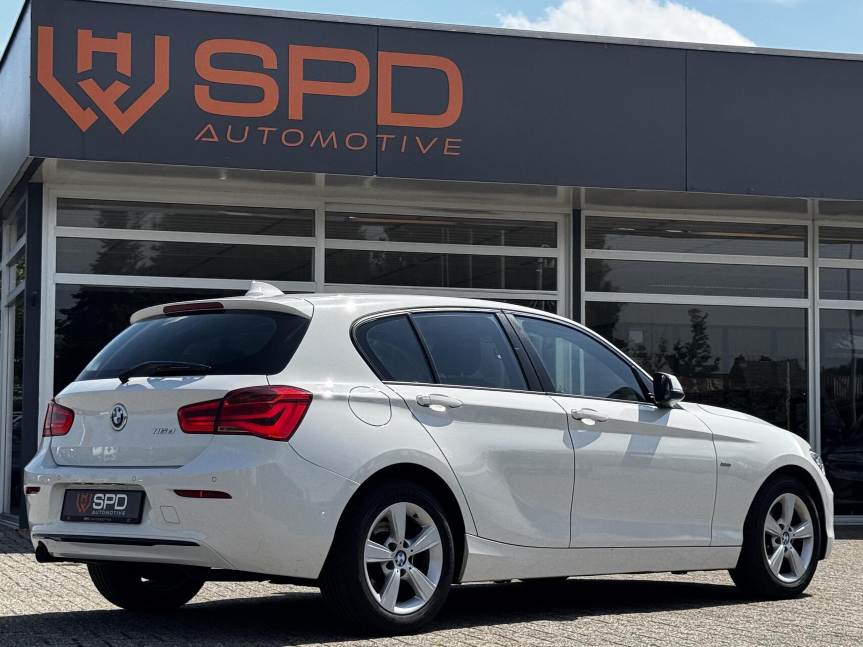 Foto van BMW 116d