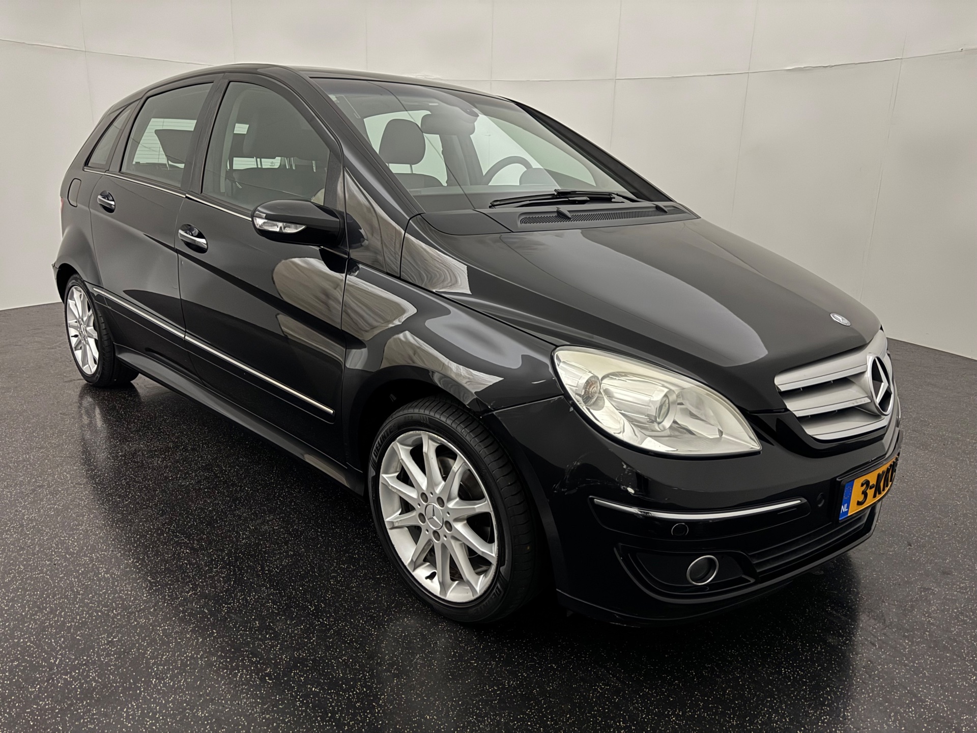 Foto van Mercedes-Benz B 200
