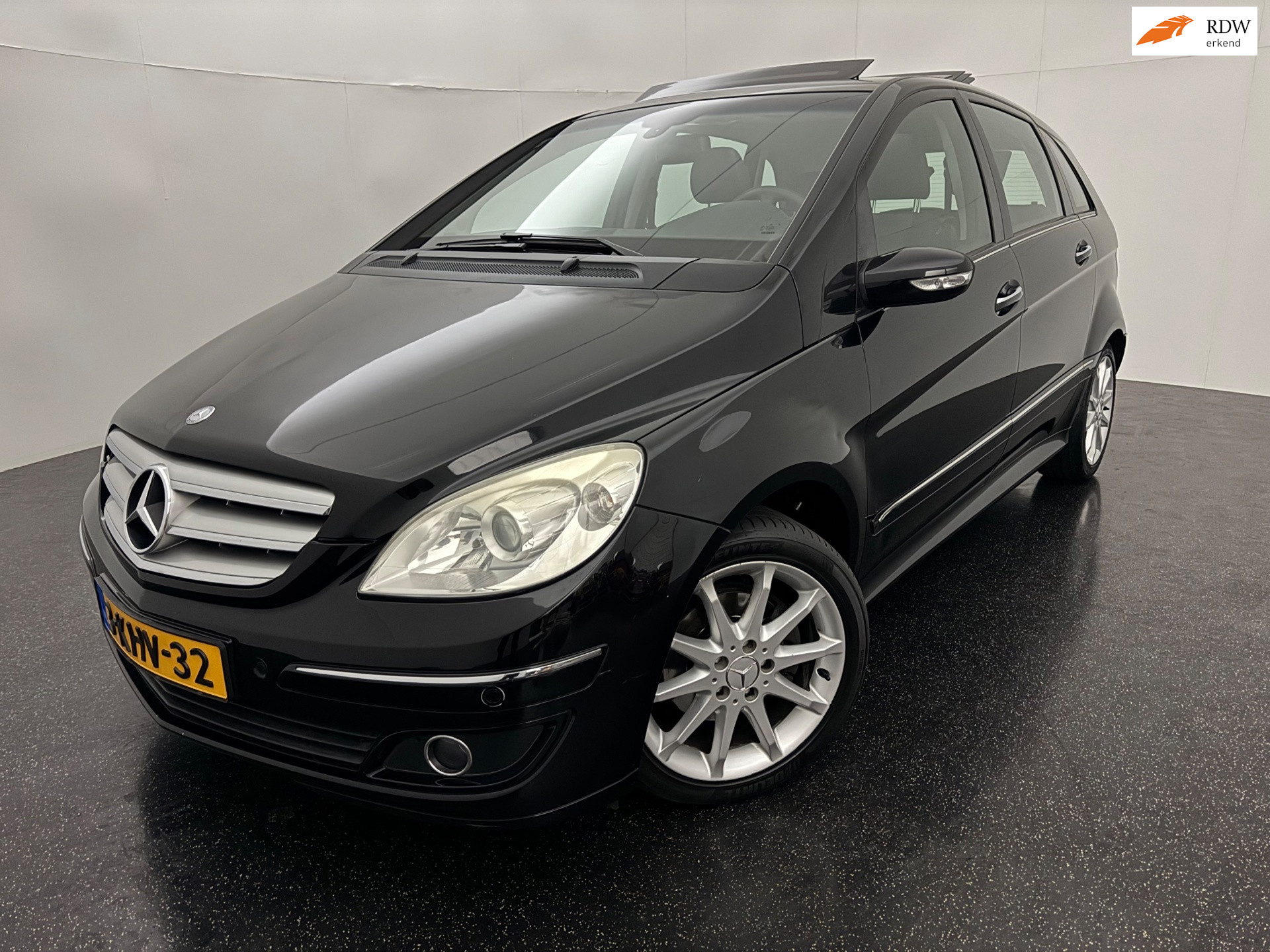 Mercedes-Benz B 200 200 Aut Trekhaak/Pano/Leder 2008 - voorkant