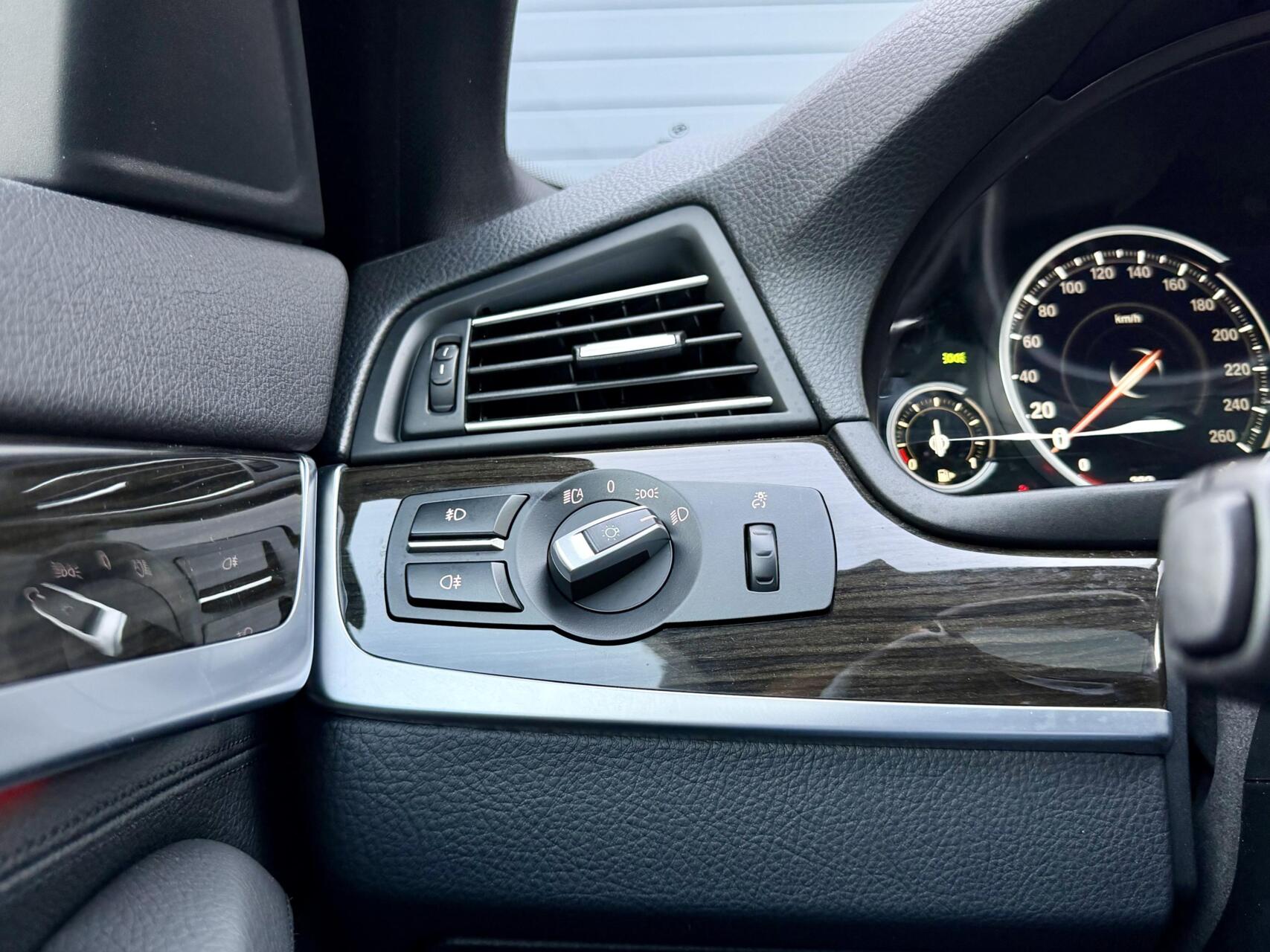 Foto van BMW 520i