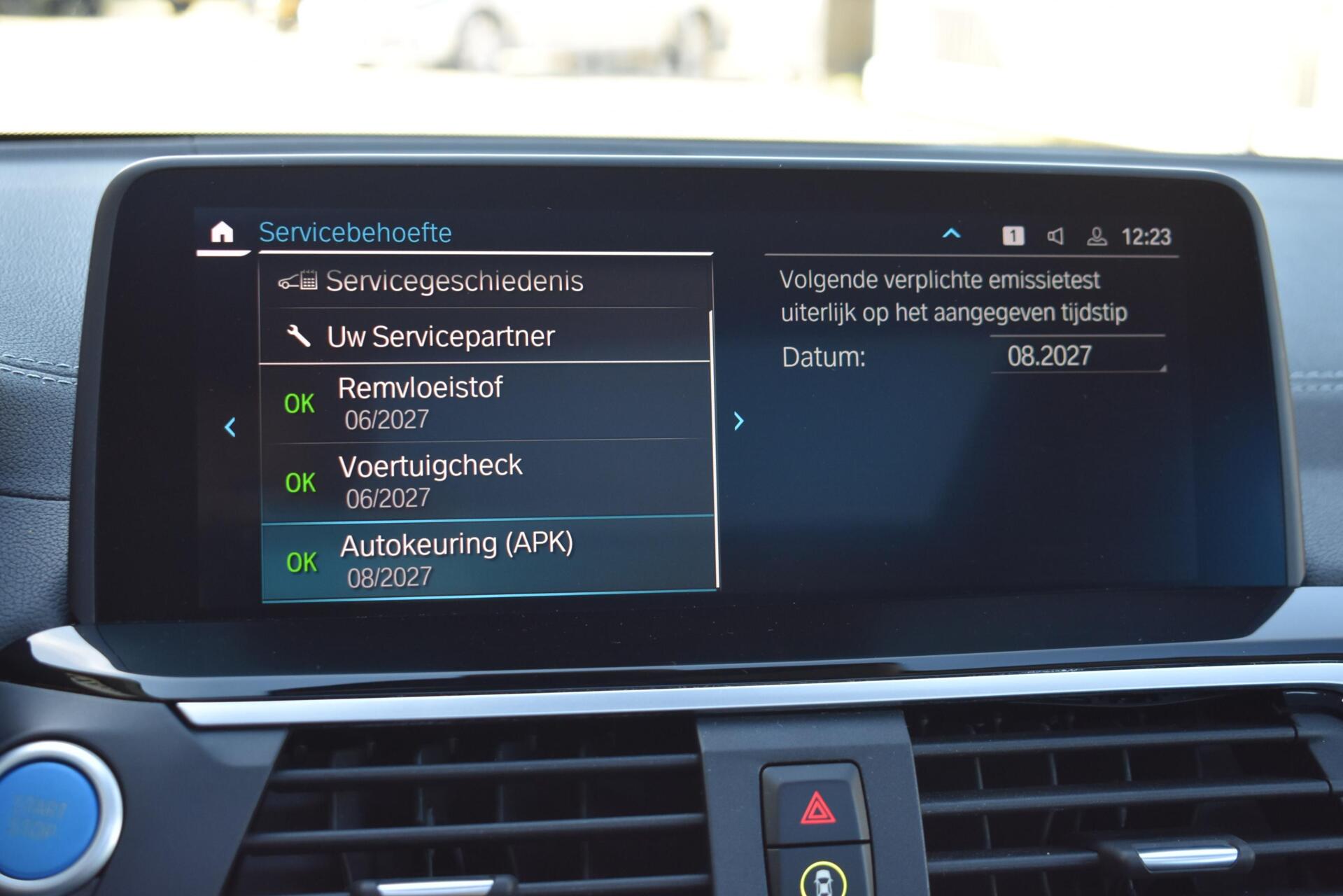 Foto van BMW Ix3