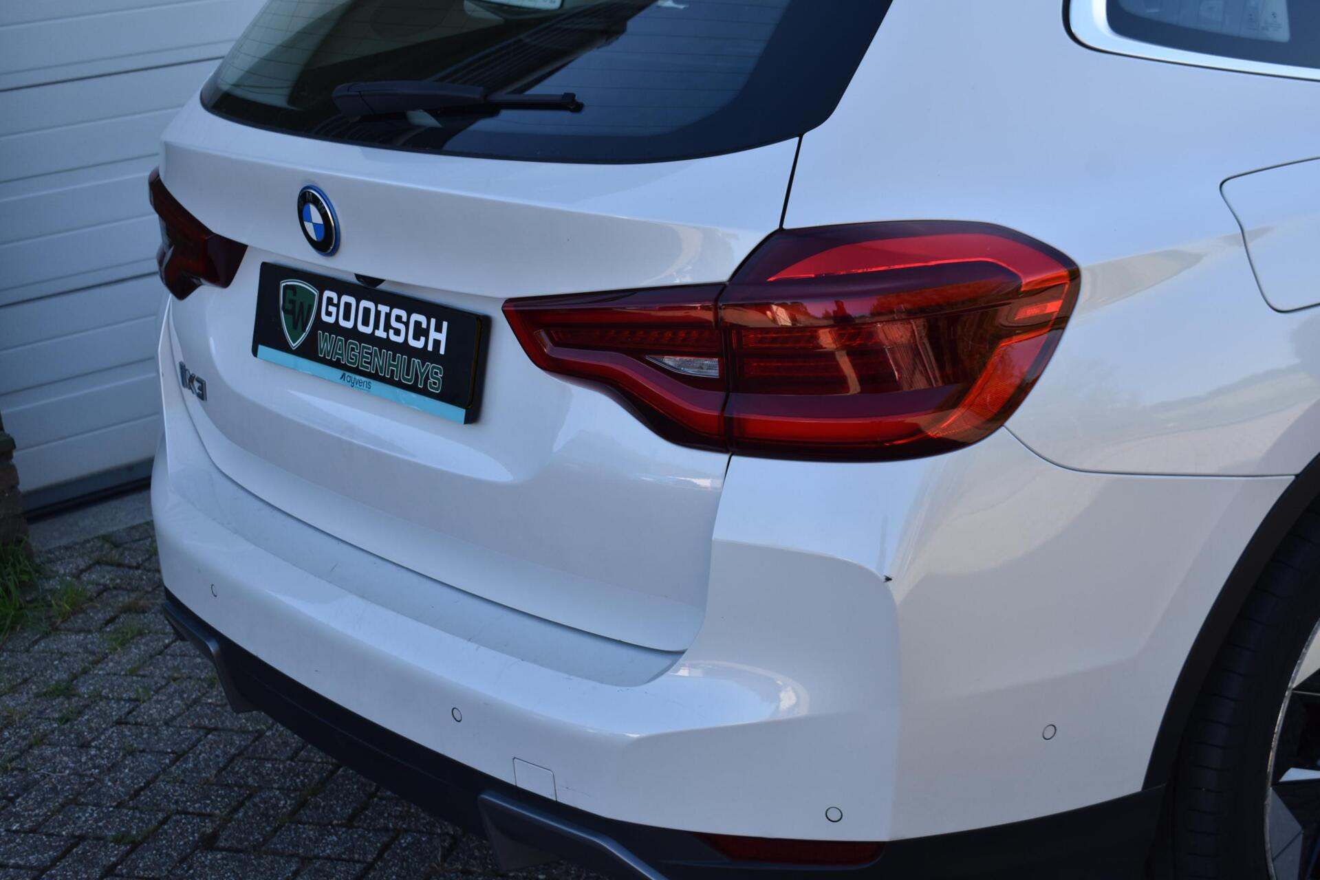 Foto van BMW Ix3