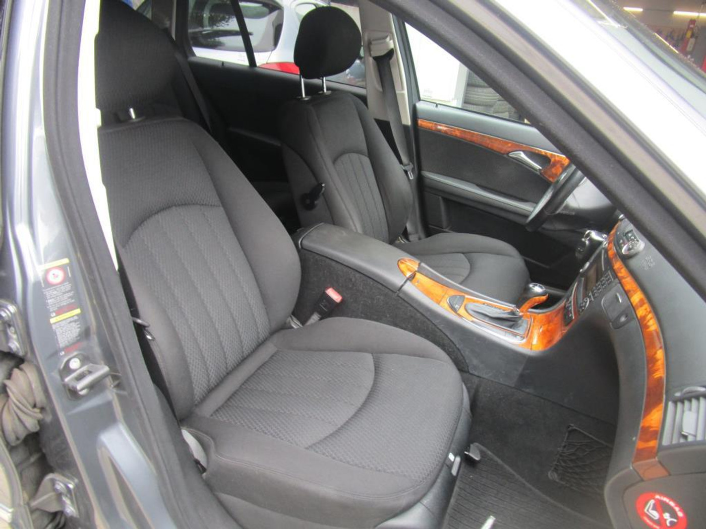 Foto van Mercedes-Benz E 200 Kompressor