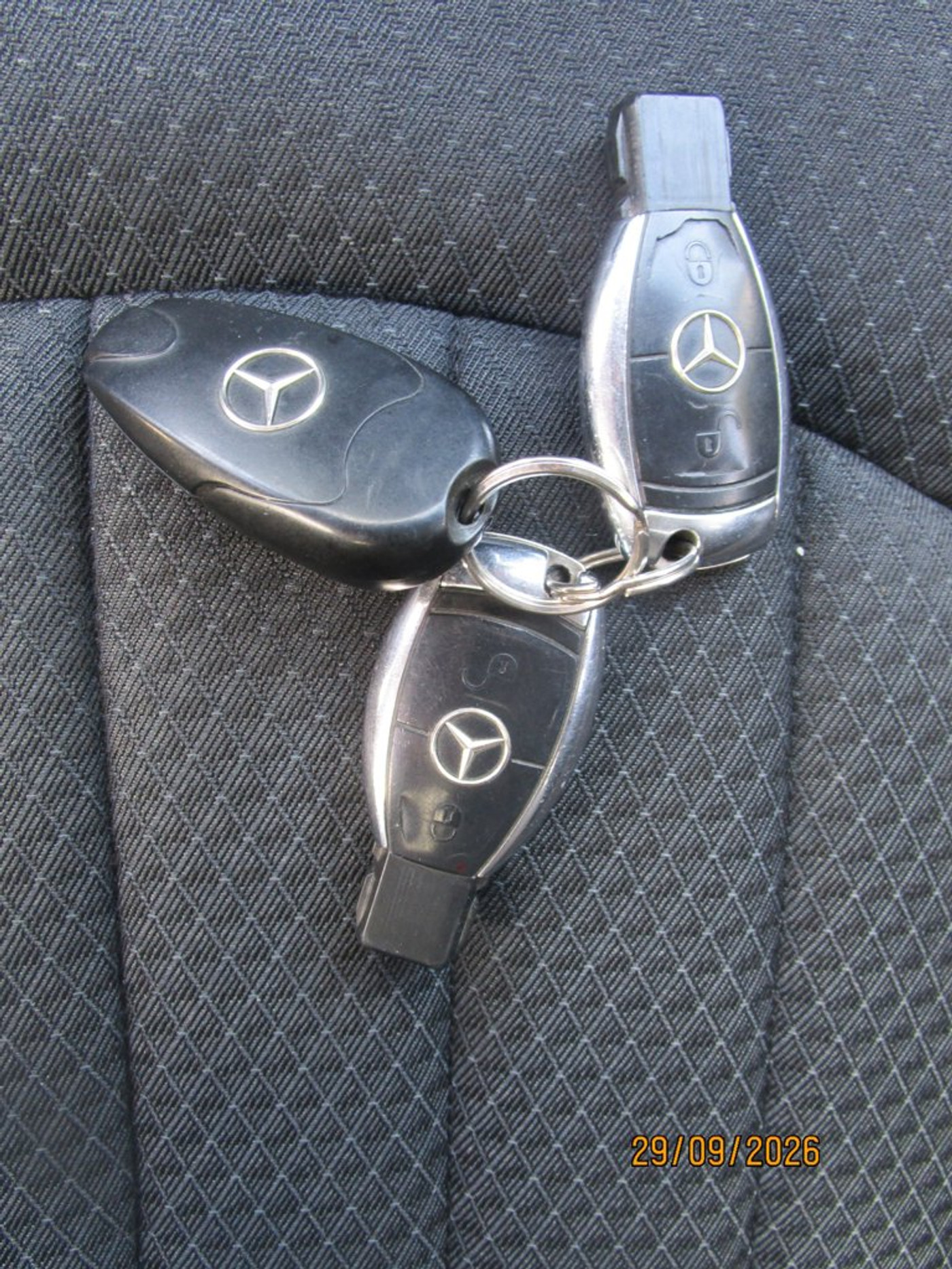 Foto van Mercedes-Benz E 200 Kompressor