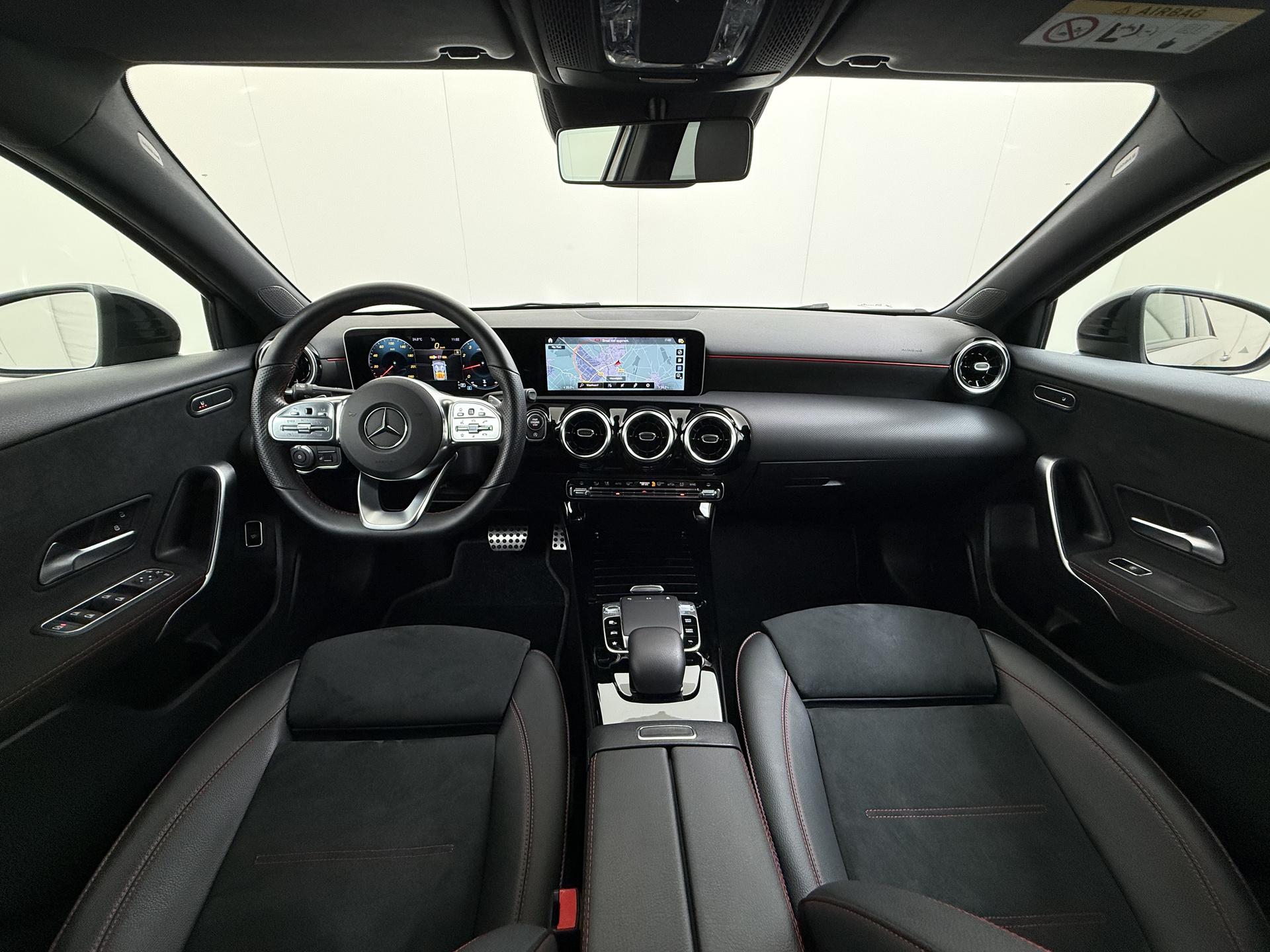 Foto van Mercedes-Benz A 200