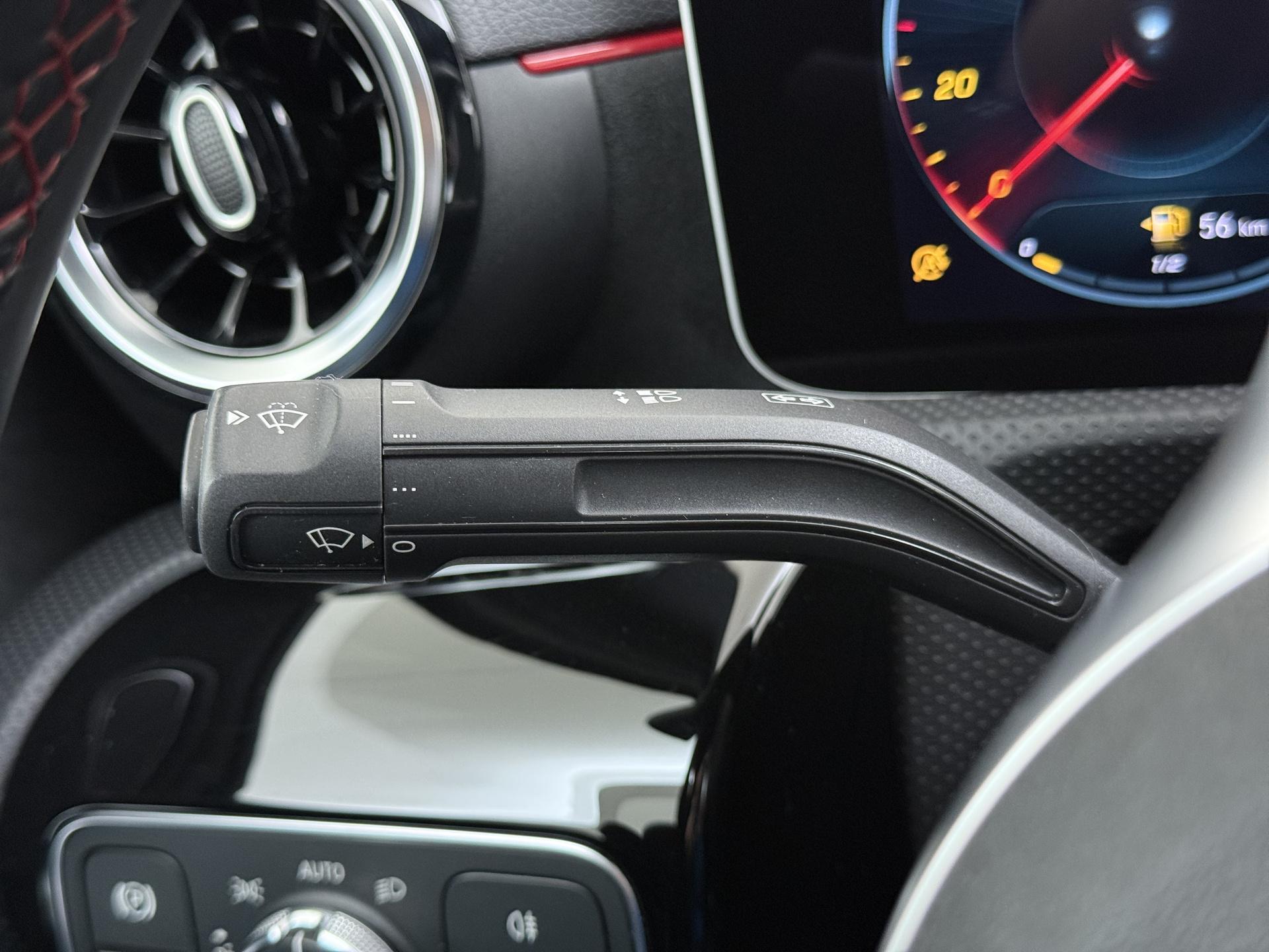 Foto van Mercedes-Benz A 200
