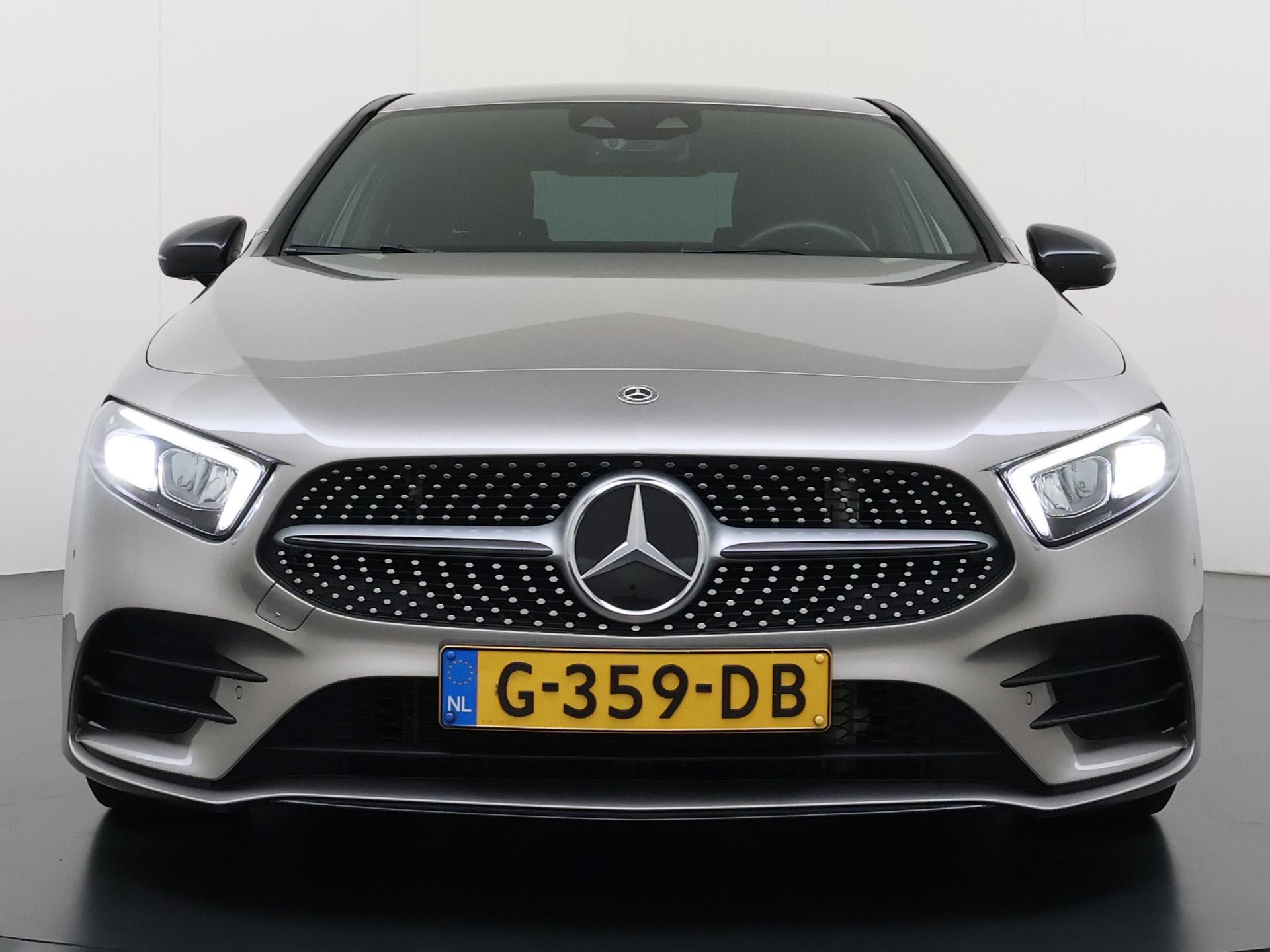 Foto van Mercedes-Benz A 200