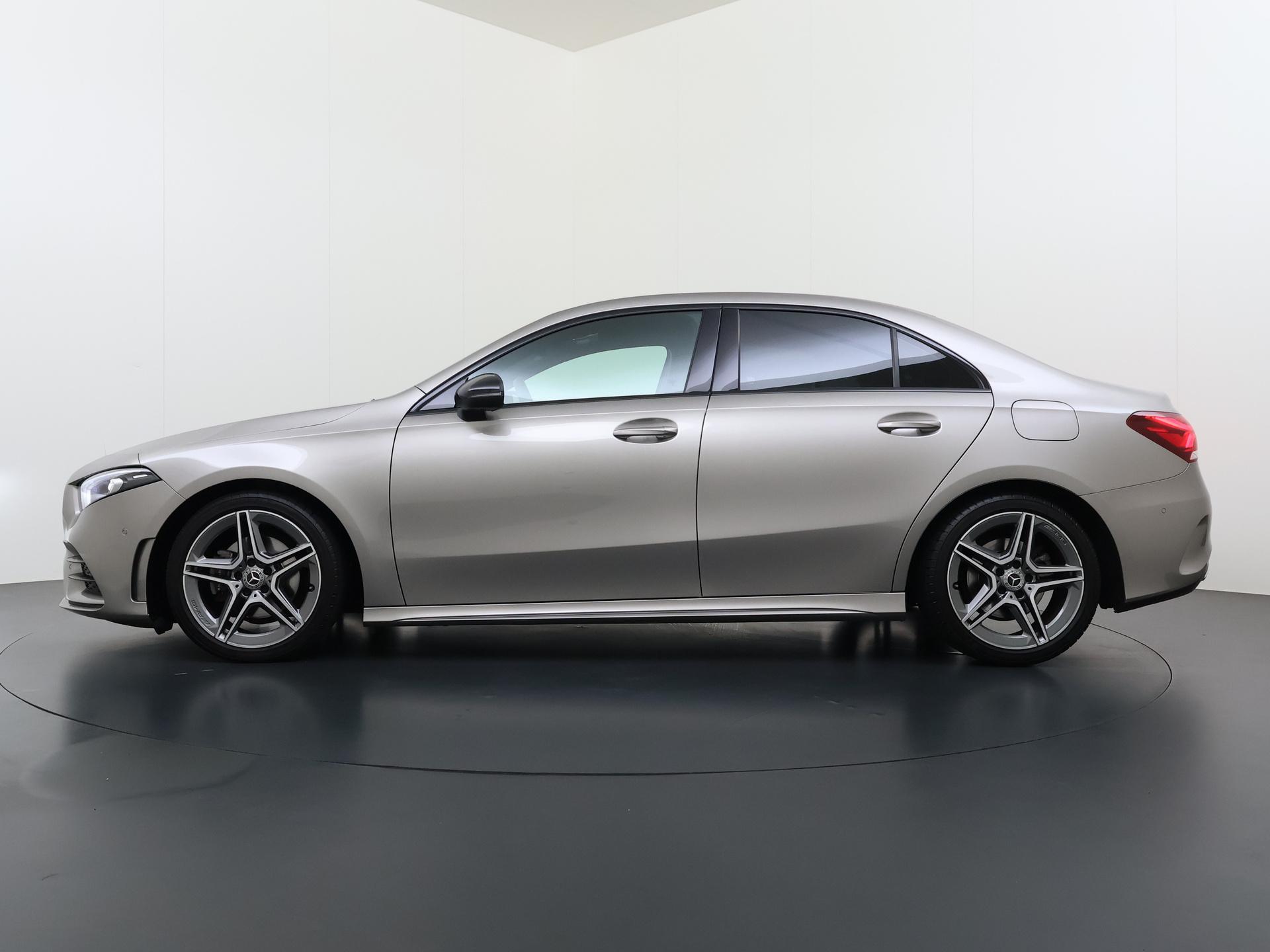 Foto van Mercedes-Benz A 200
