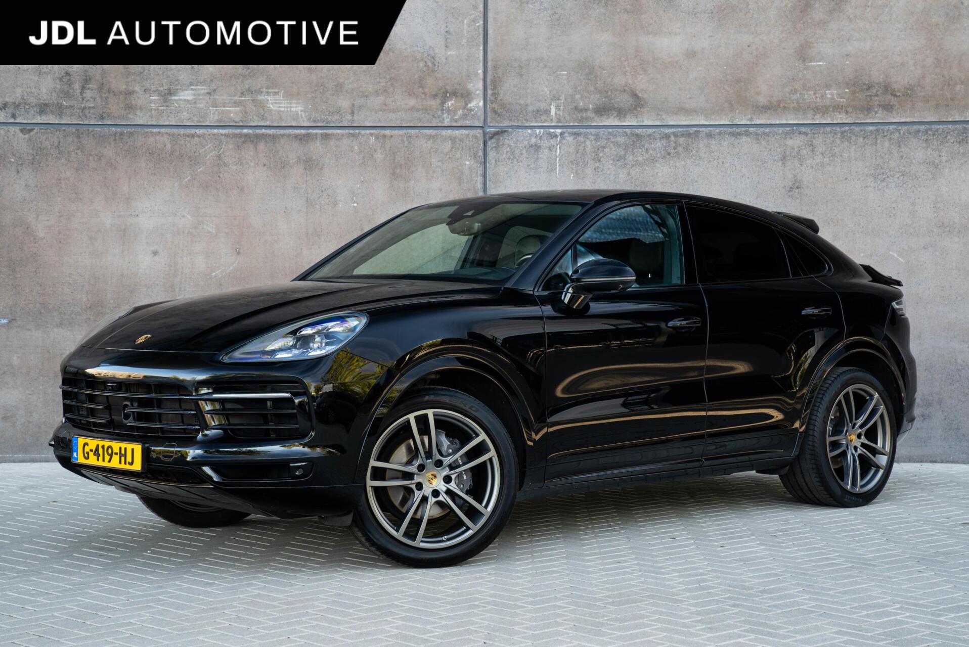 Porsche Cayenne 3.0 | 1ste eigenaar | Sport Chrono | Panorama Dak | Elektrische Trekhaak | 360' Camera | Leder | Head-Up | 2019 - voorkant