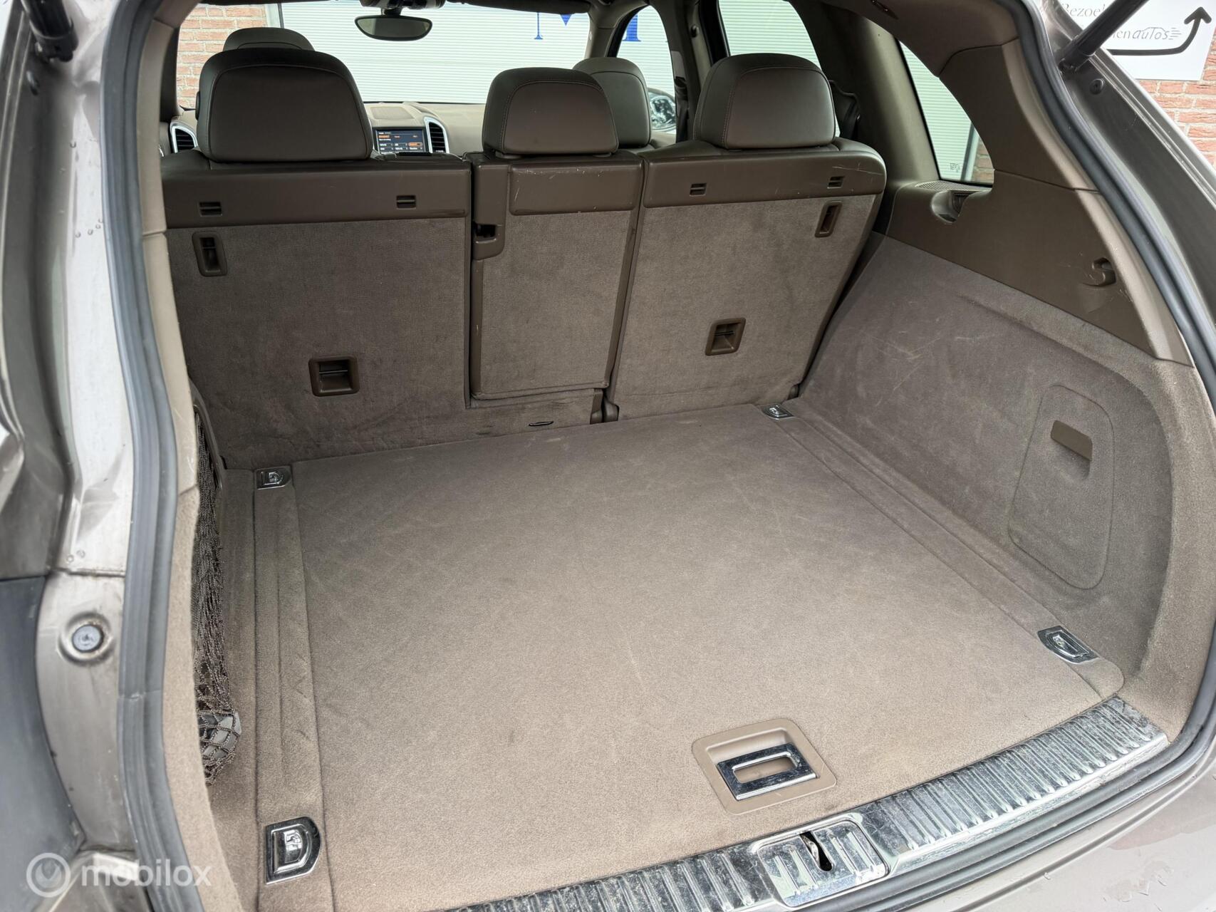 Foto van Porsche Cayenne S