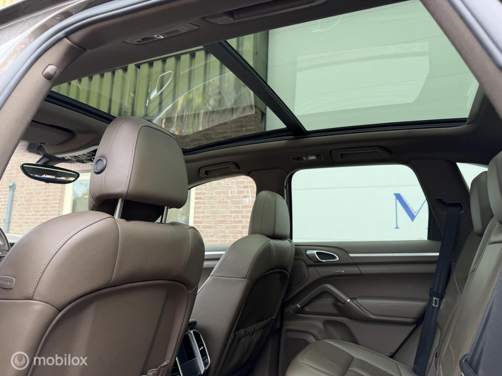 Foto van Porsche Cayenne S