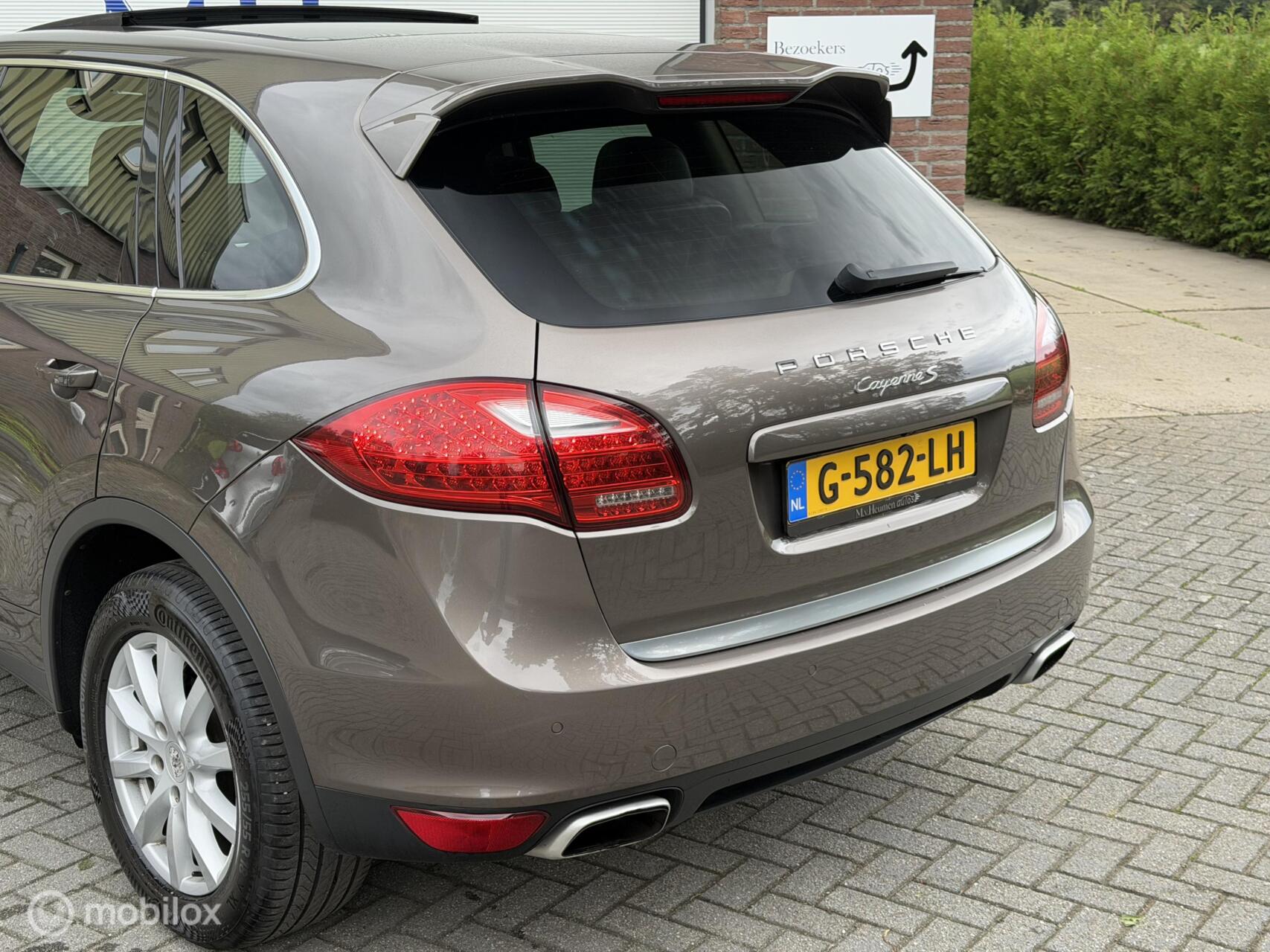 Foto van Porsche Cayenne S