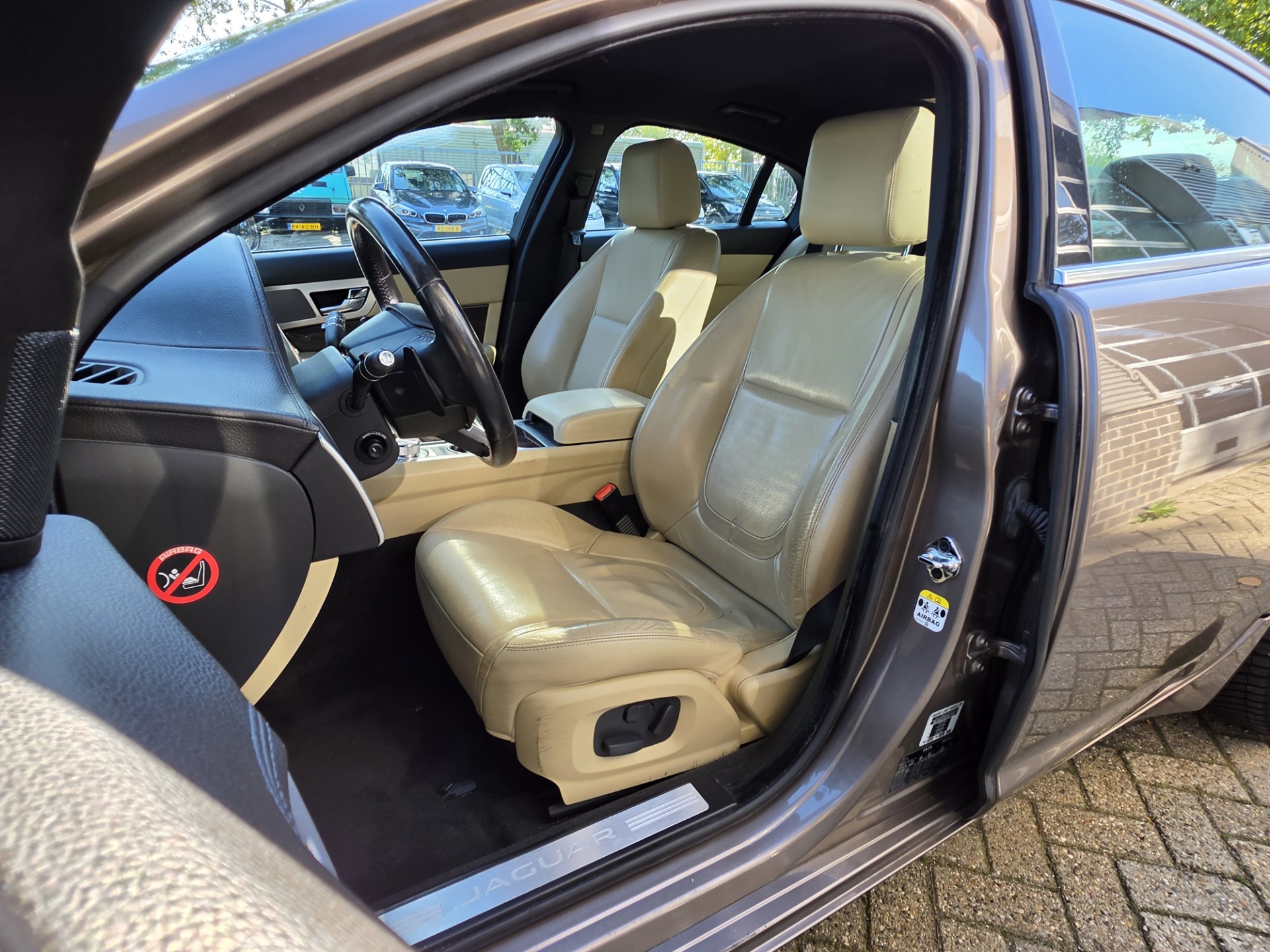 Foto van Jaguar Jaguar XF