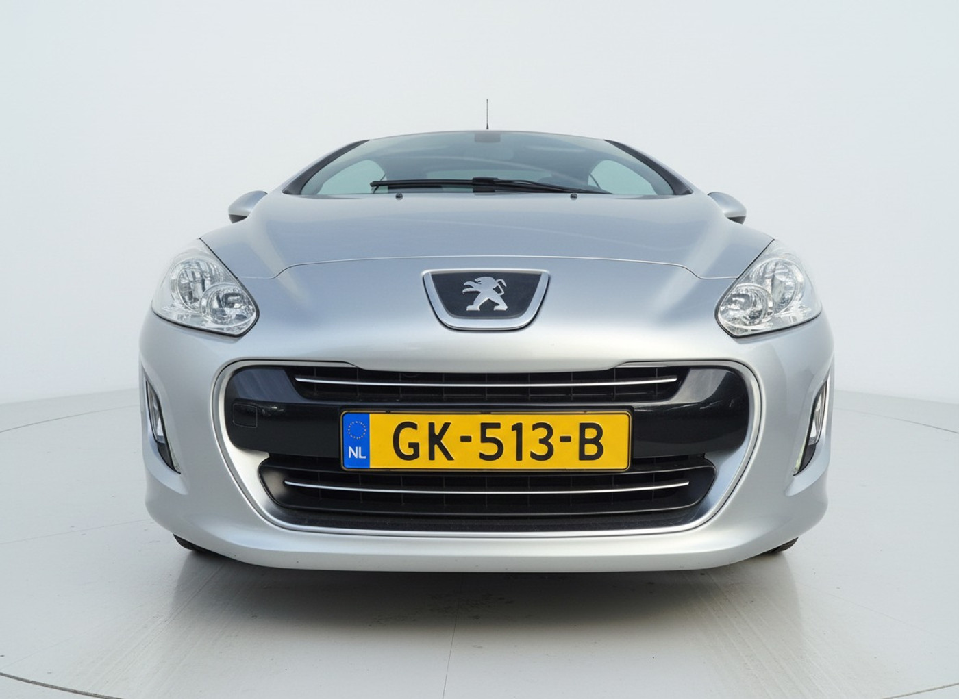 Foto van Peugeot 308 CC