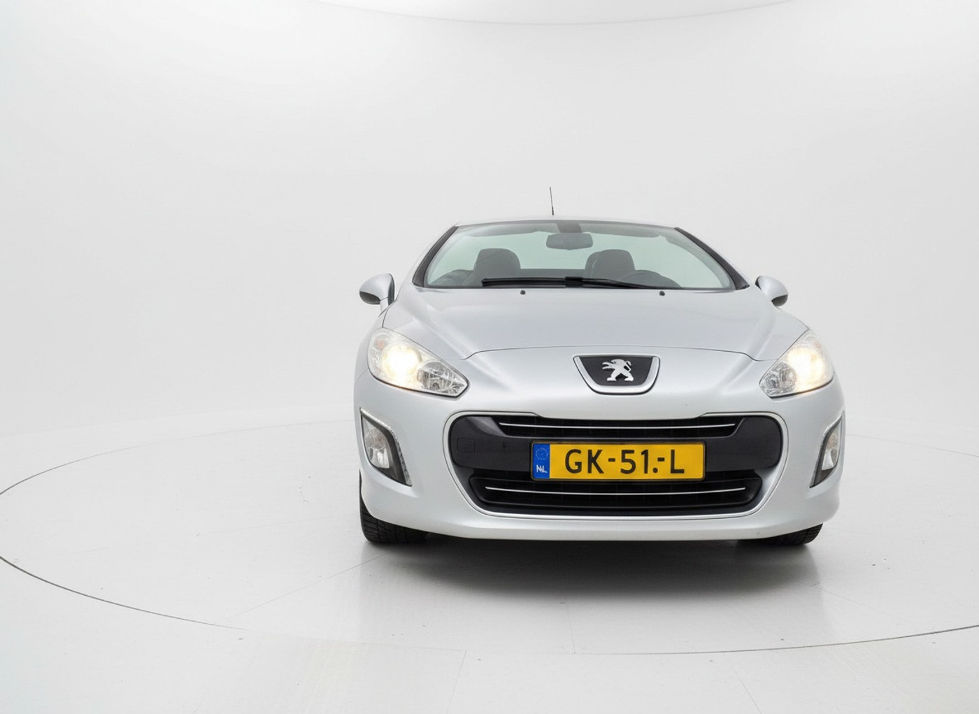 Foto van Peugeot 308 CC