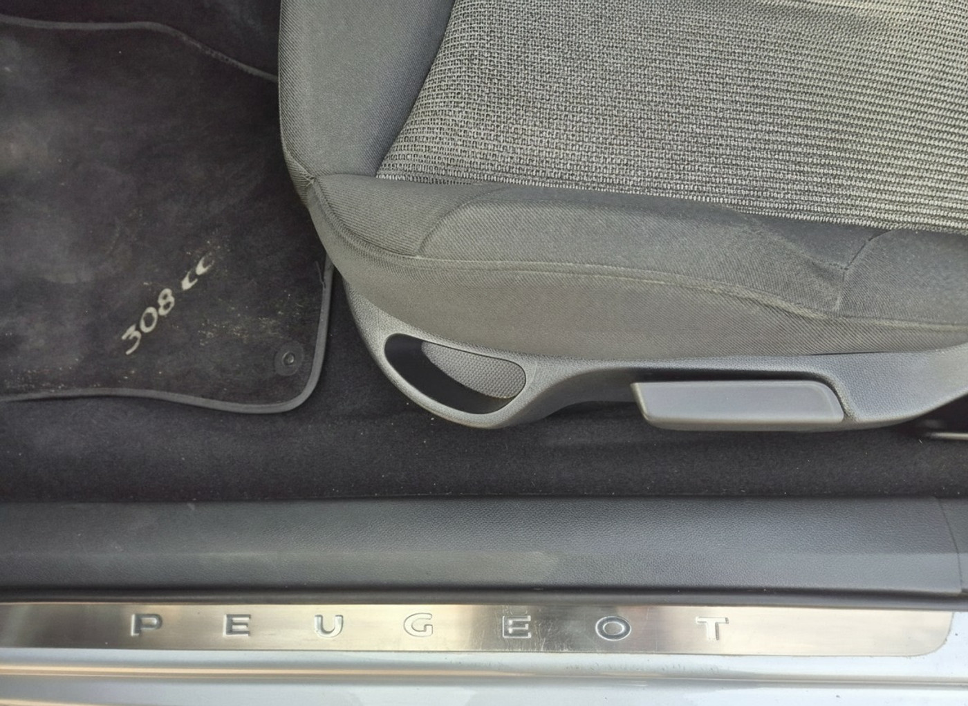 Foto van Peugeot 308 CC