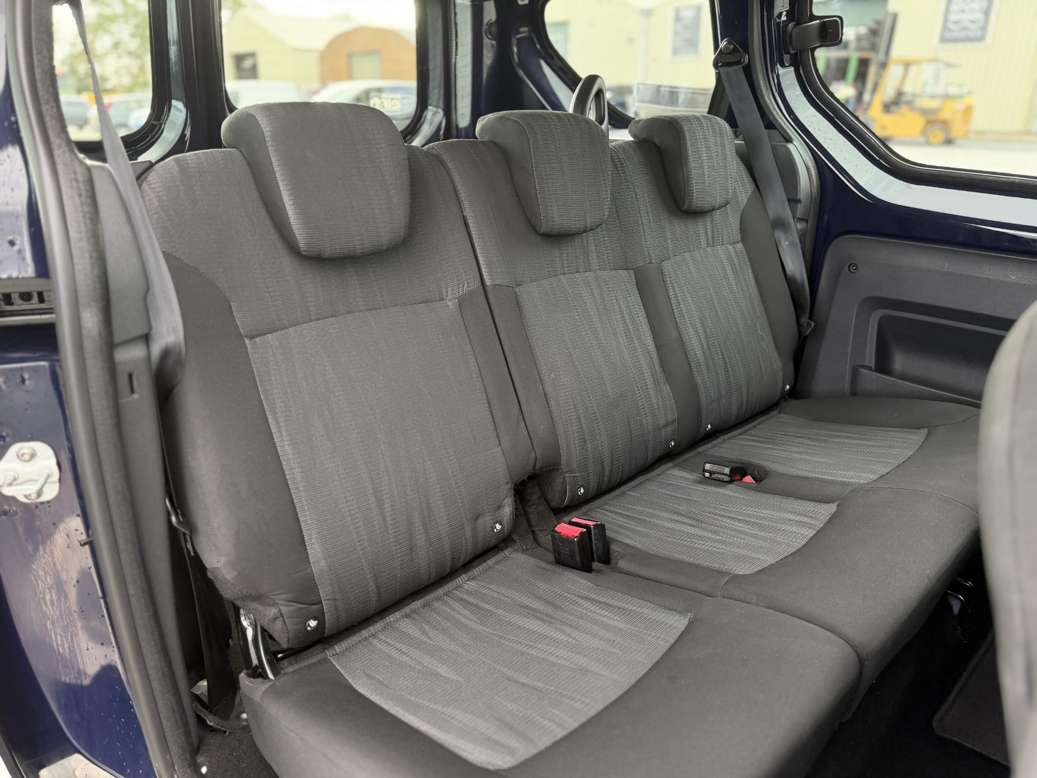 Foto van Dacia Dokker