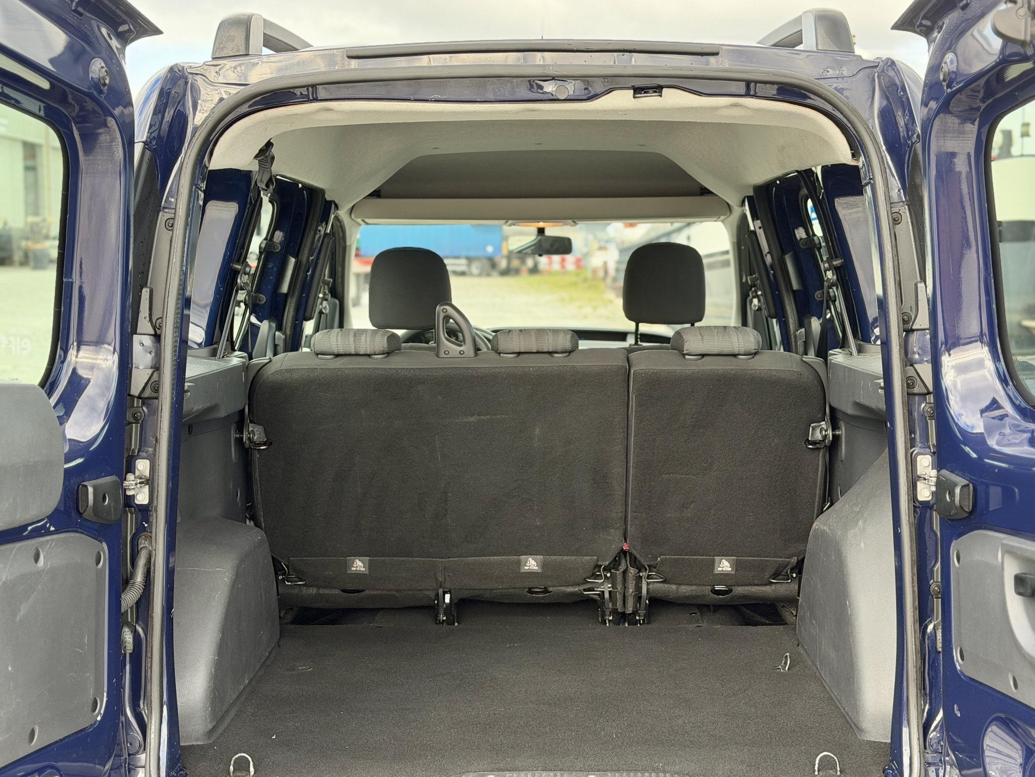 Foto van Dacia Dokker