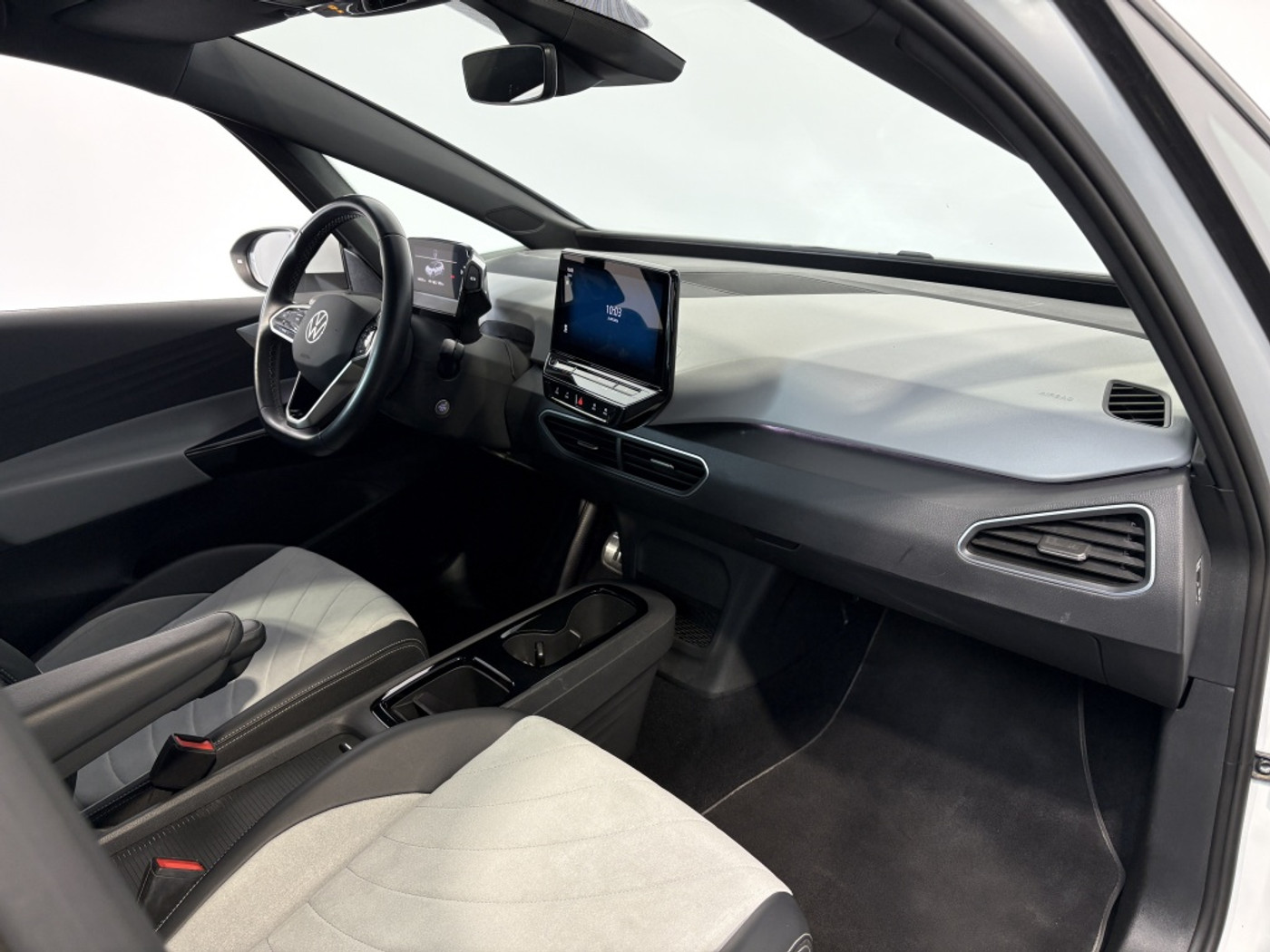 Foto van Mercedes-Benz E 200