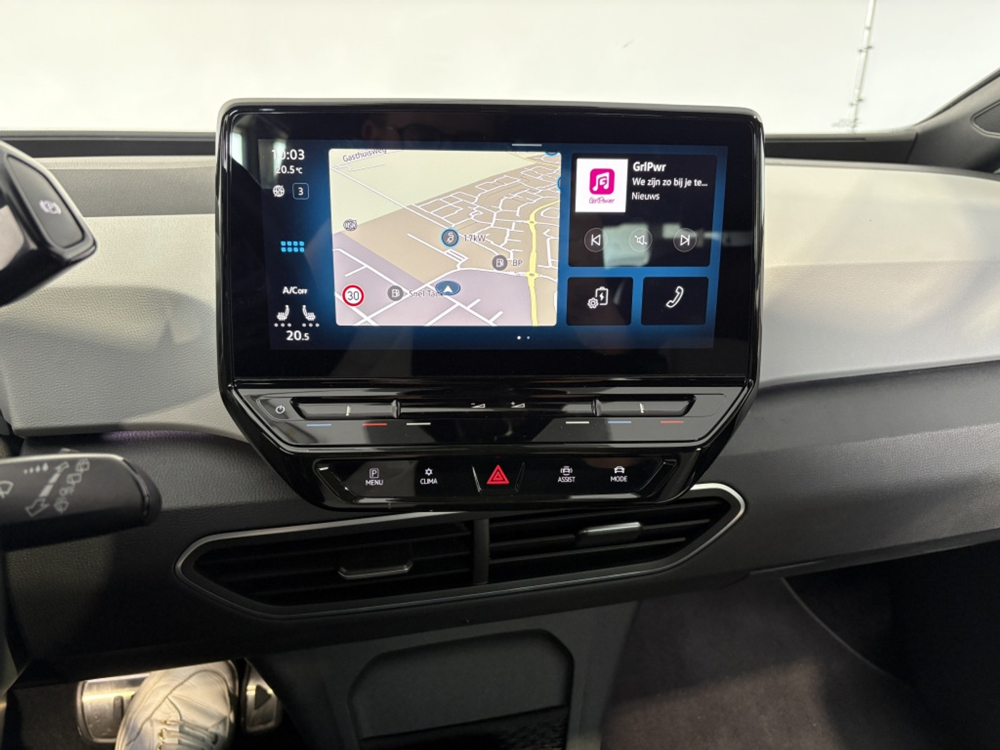 Foto van Mercedes-Benz E 200