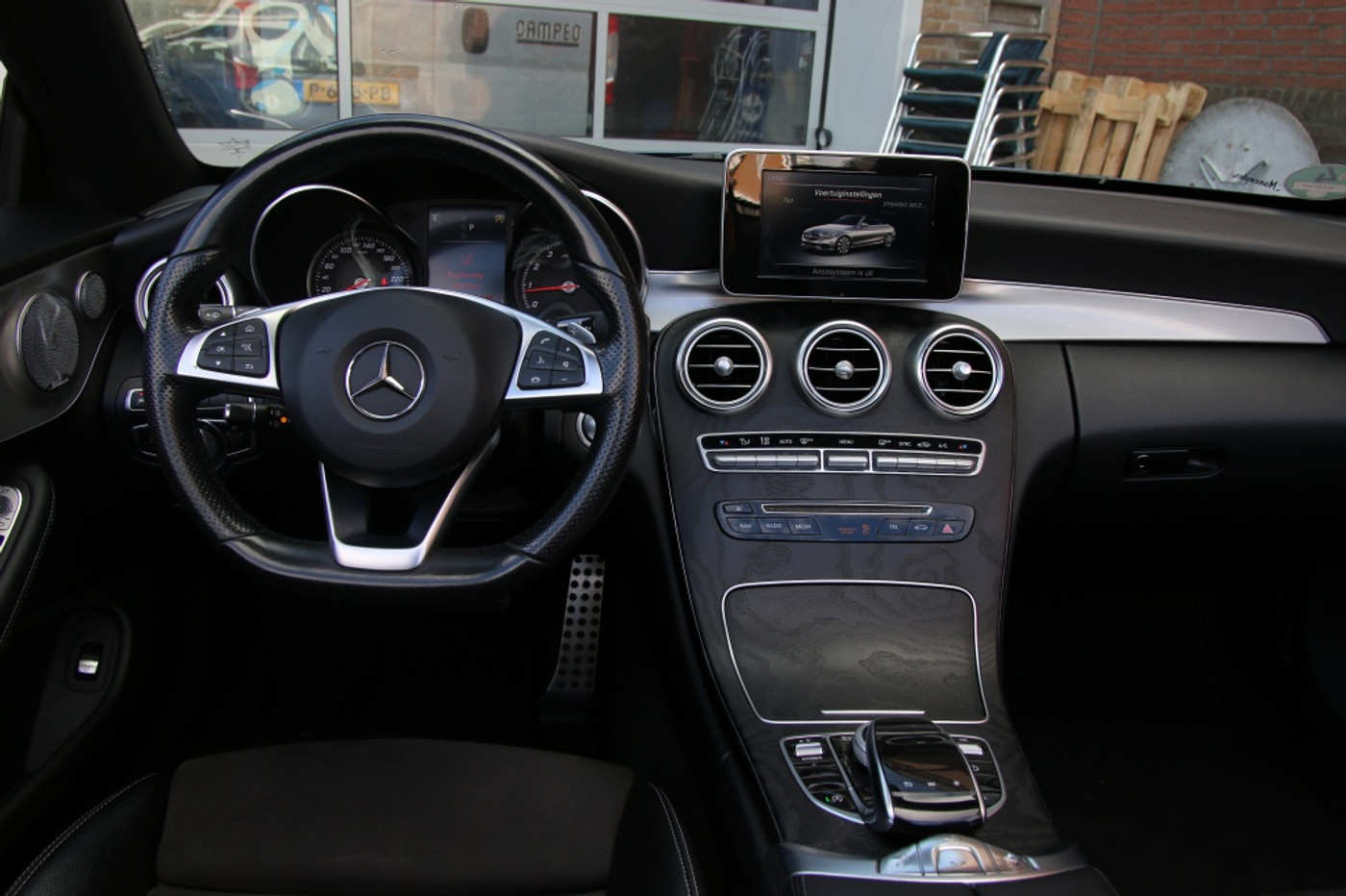 Foto van Mercedes-Benz C 200