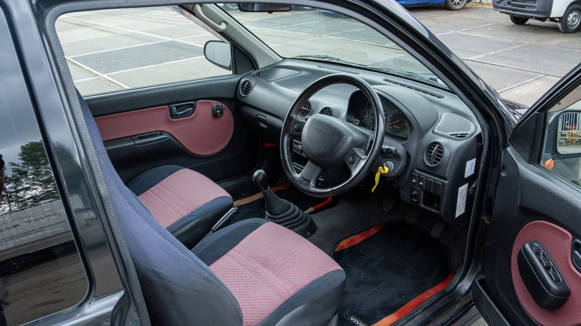 Foto van Subaru Vivio