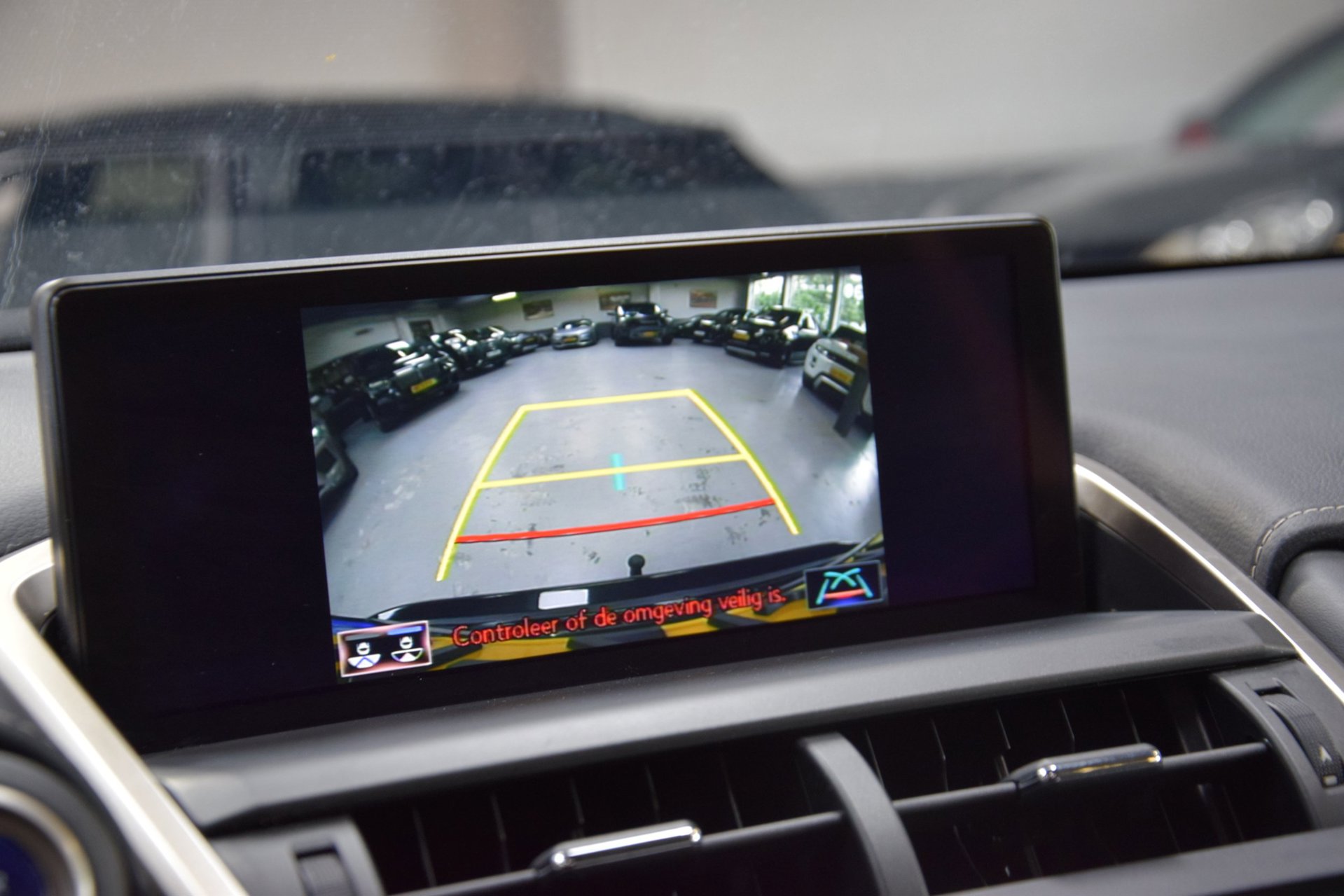 Foto van Lexus Lexus Nx300h