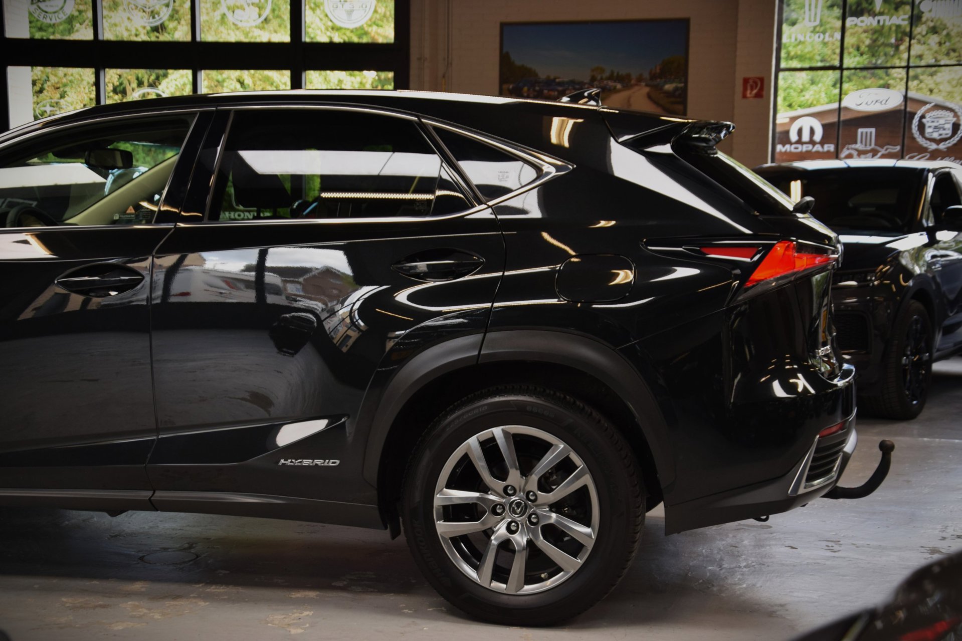 Foto van Lexus Lexus Nx300h