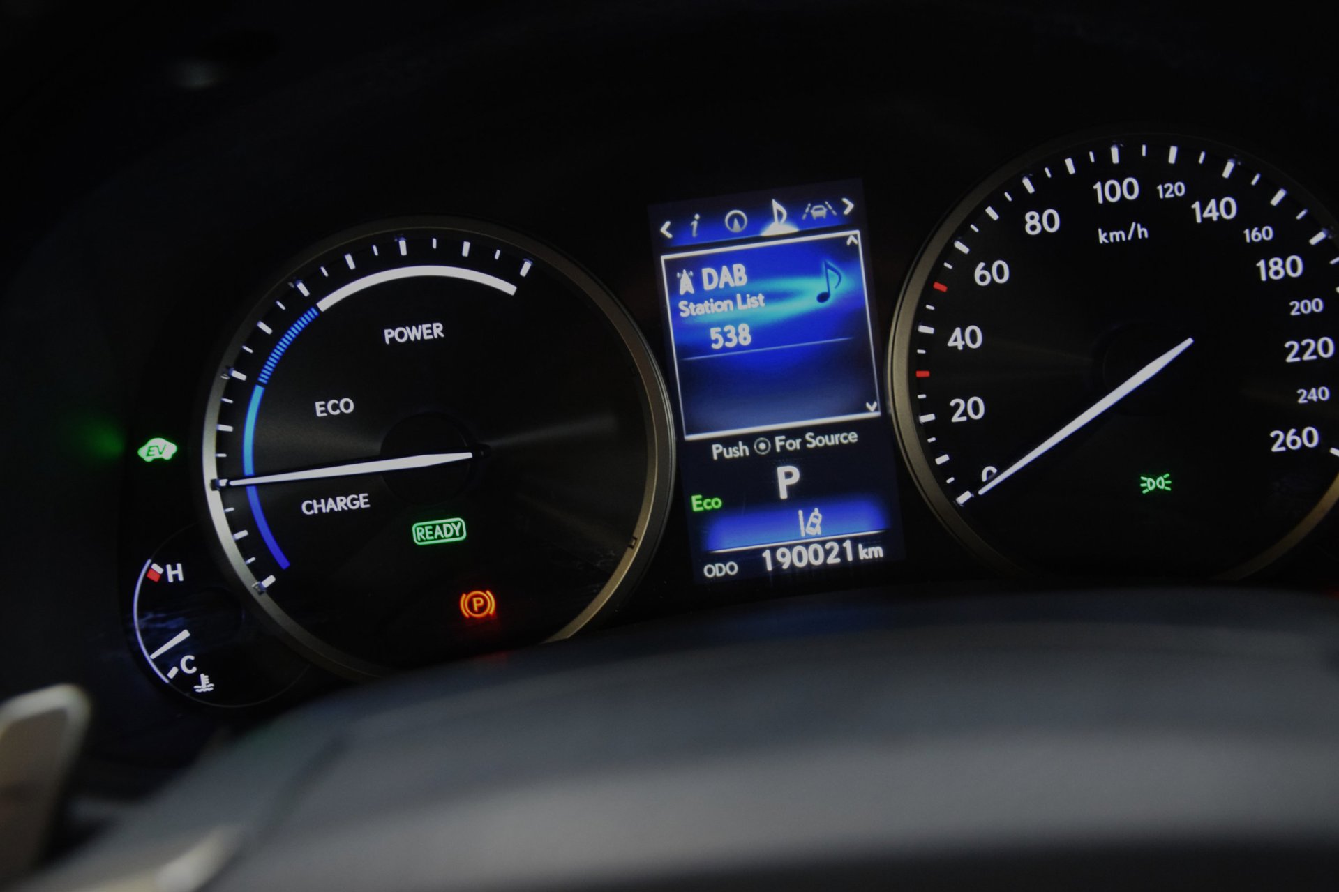 Foto van Lexus Lexus Nx300h