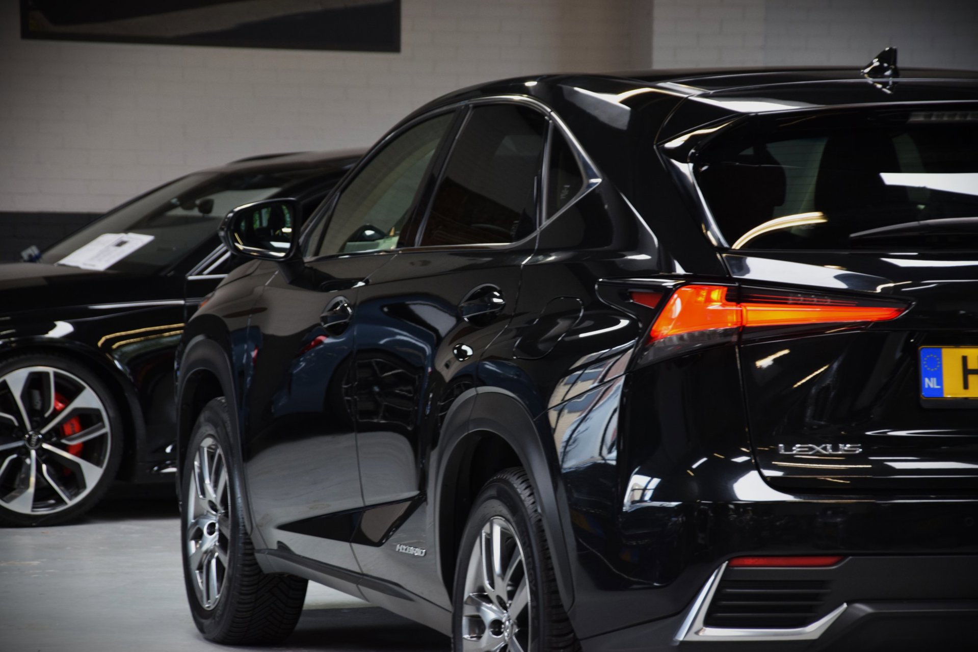 Foto van Lexus Lexus Nx300h
