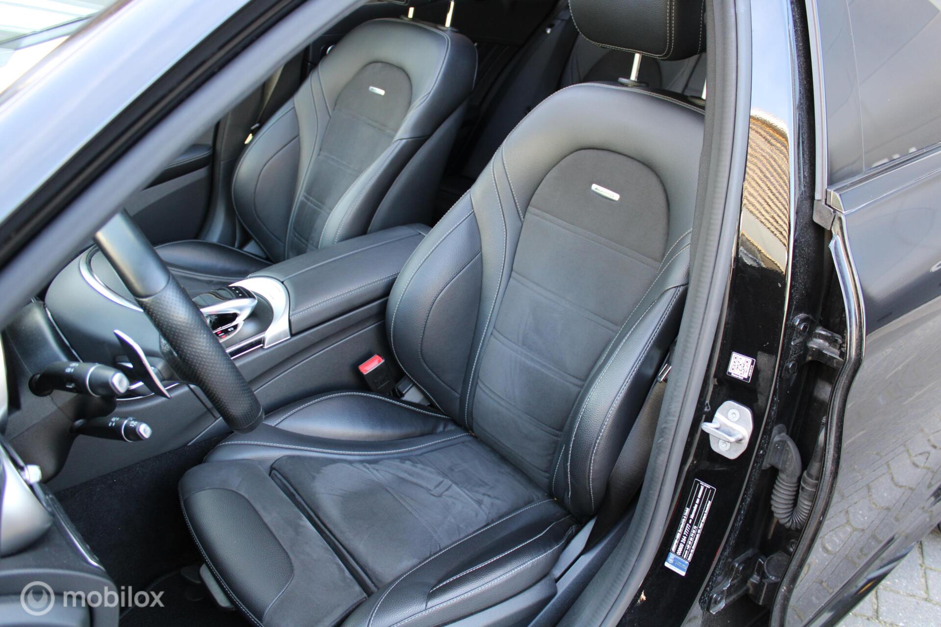 Foto van Mercedes-Benz AMG C 63