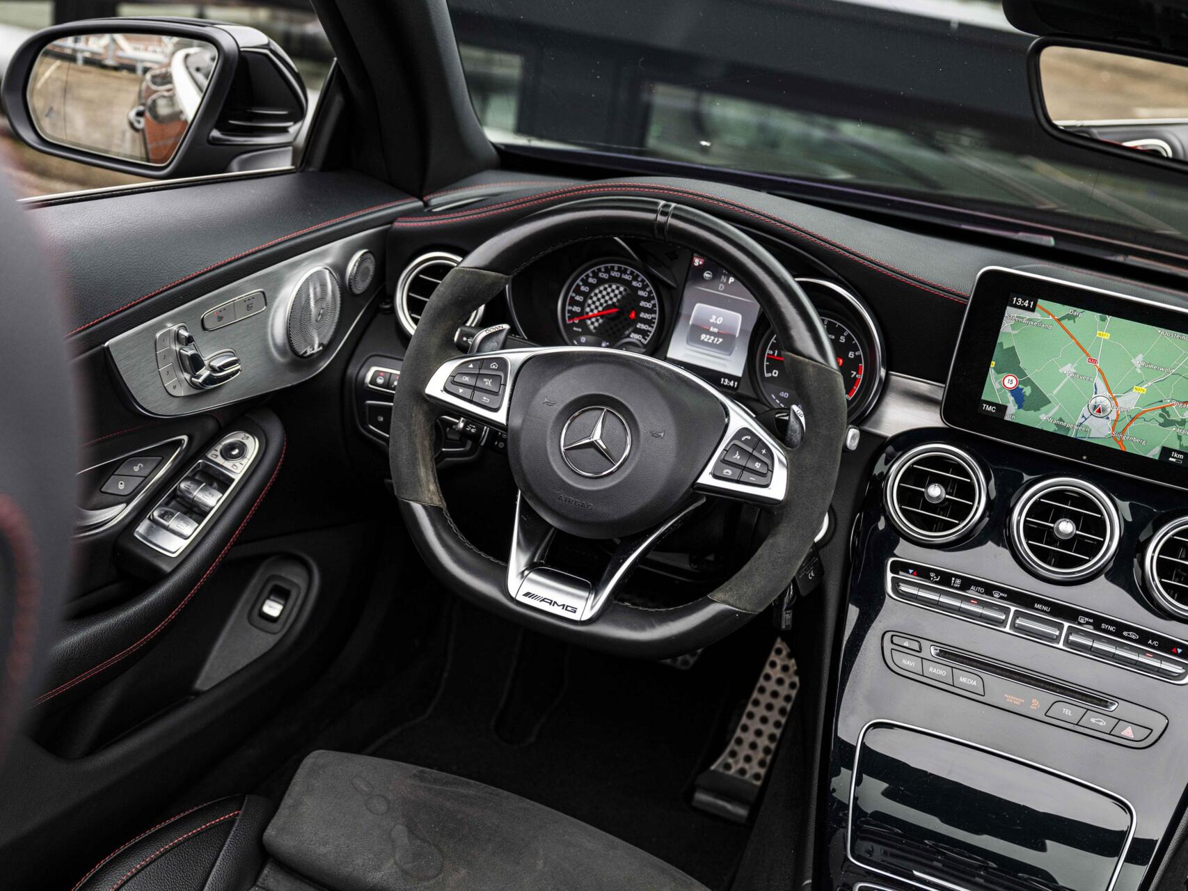 Foto van Mercedes-Benz AMG C 43