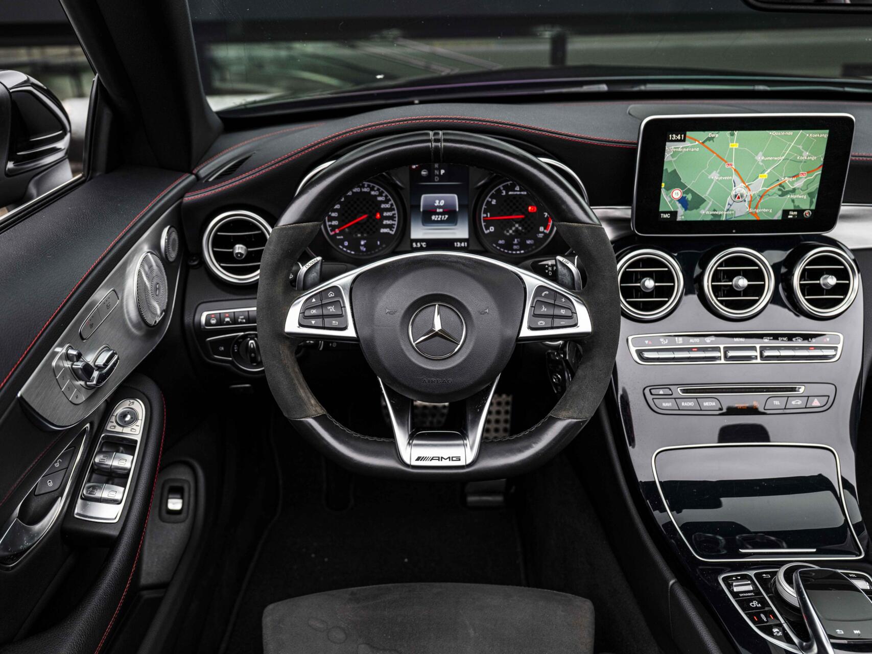 Foto van Mercedes-Benz AMG C 43