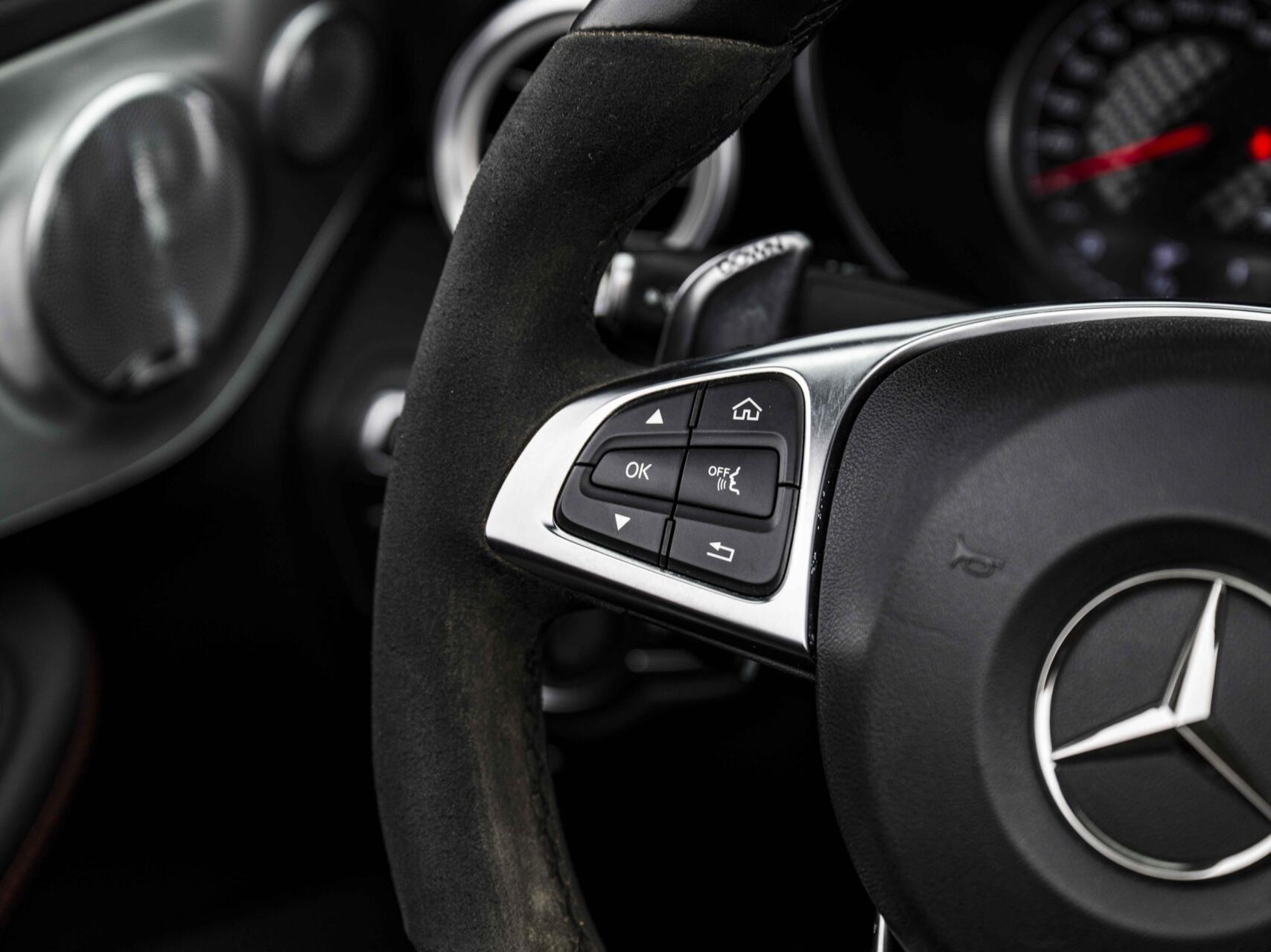 Foto van Mercedes-Benz AMG C 43