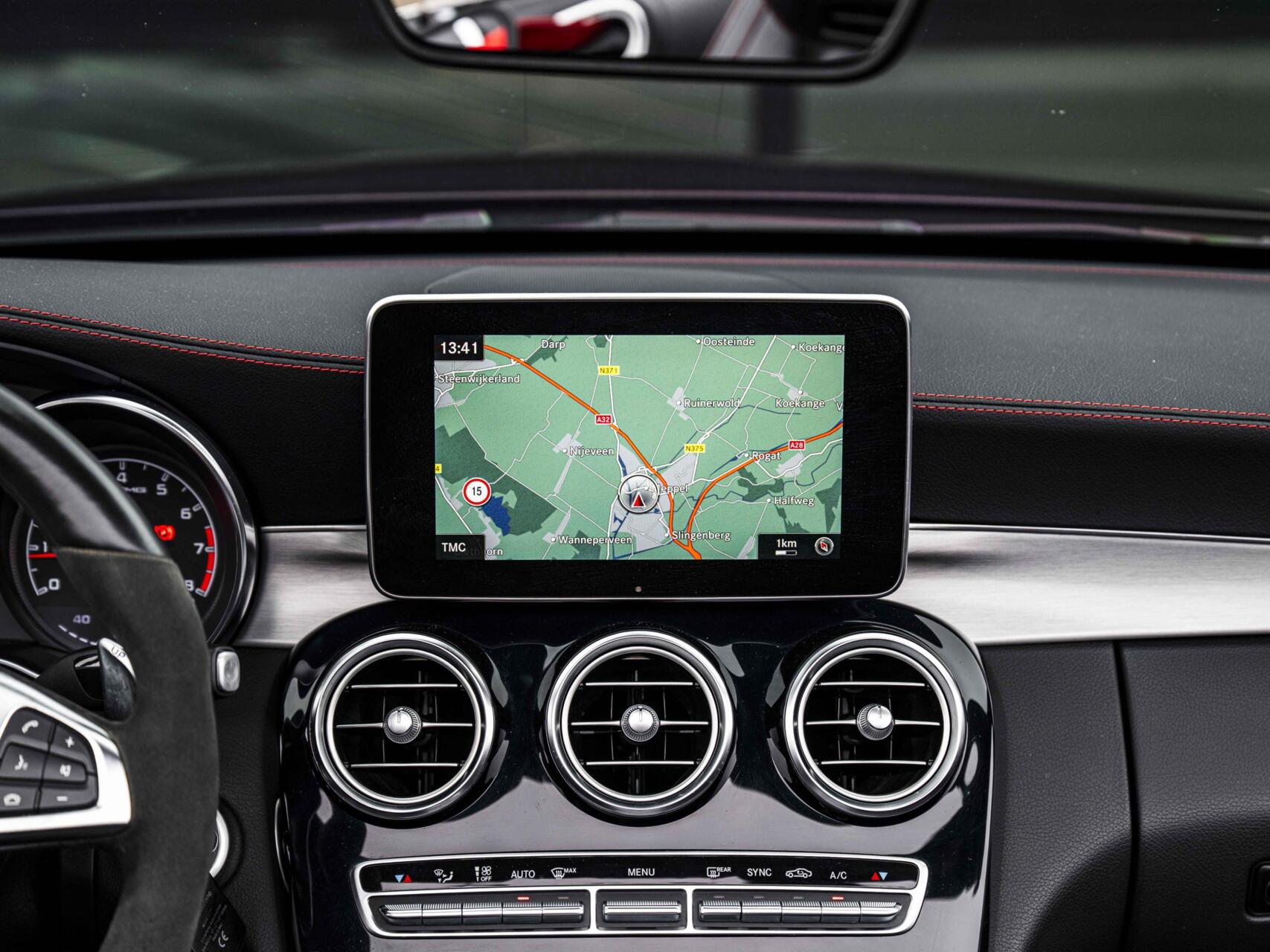 Foto van Mercedes-Benz AMG C 43