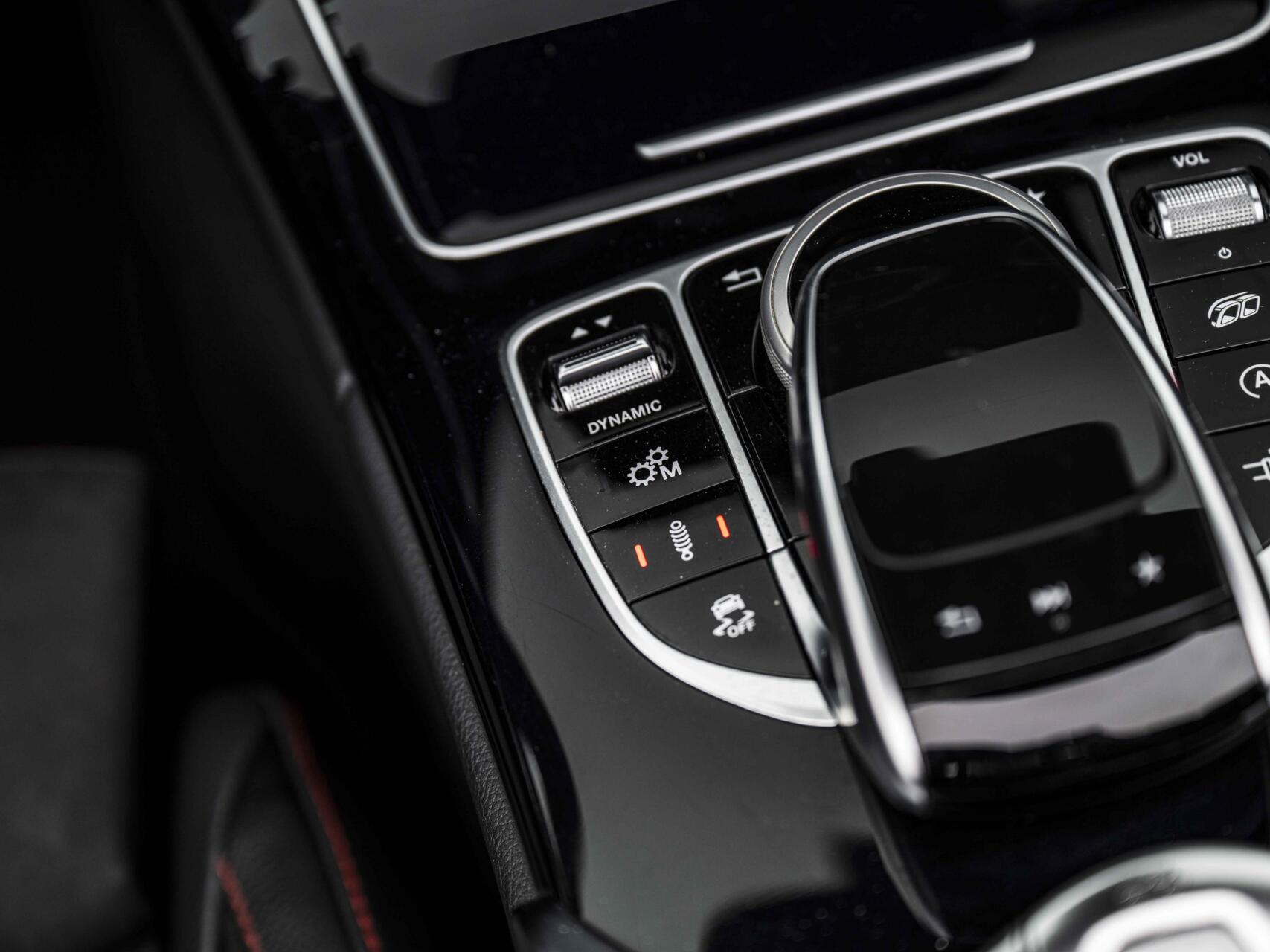 Foto van Mercedes-Benz AMG C 43