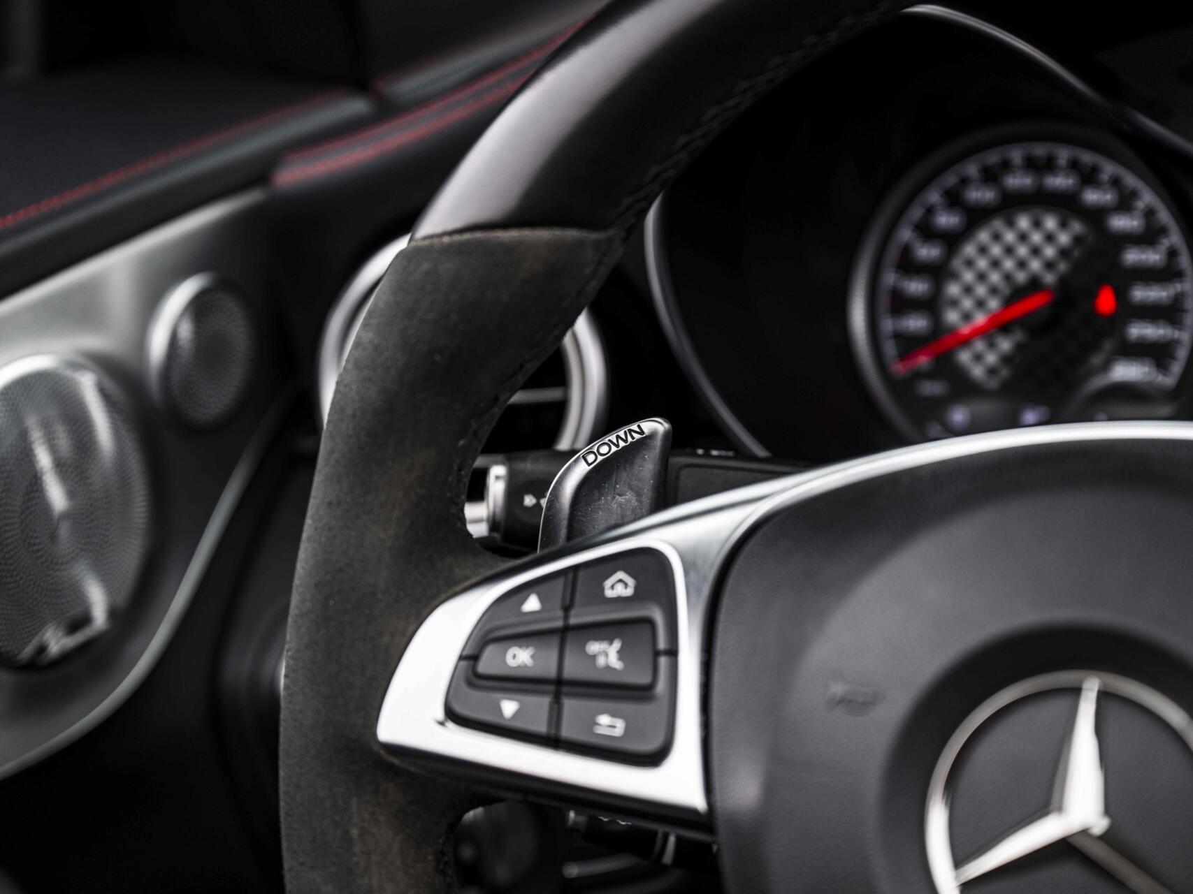 Foto van Mercedes-Benz AMG C 43