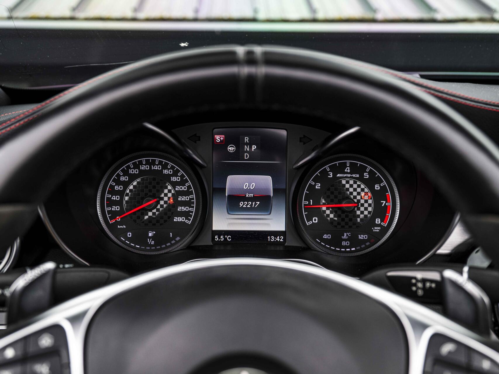Foto van Mercedes-Benz AMG C 43