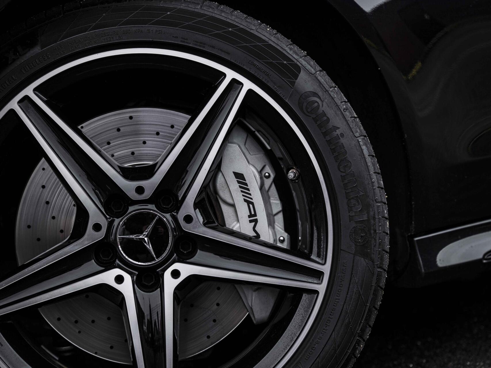 Foto van Mercedes-Benz AMG C 43