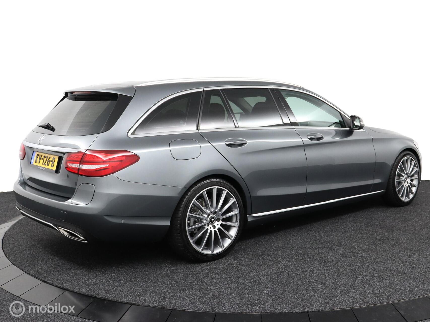 Foto van Mercedes-Benz C 350 E