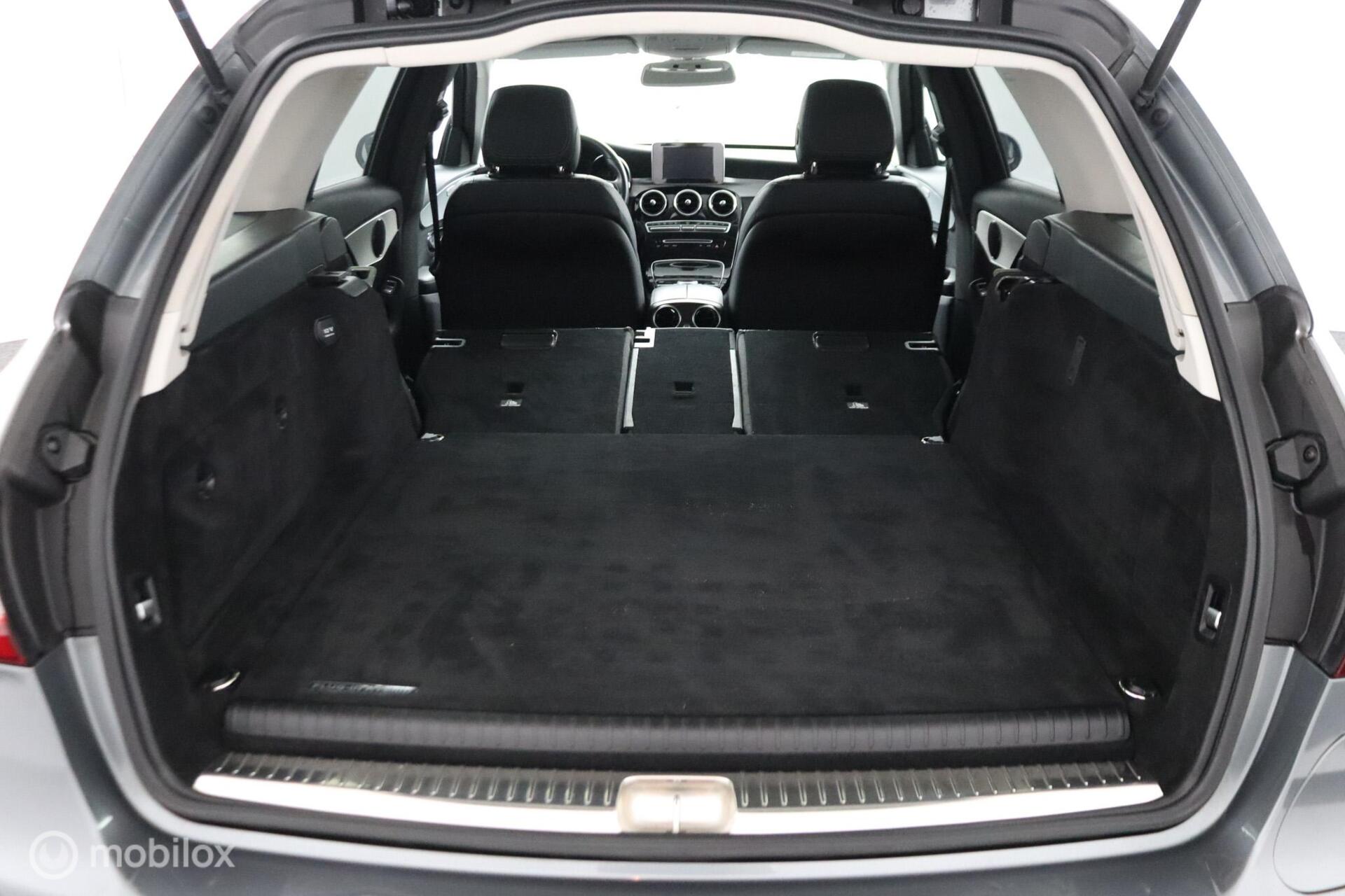 Foto van Mercedes-Benz C 350 E