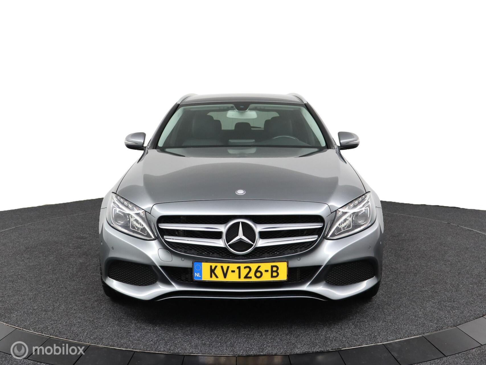 Foto van Mercedes-Benz C 350 E