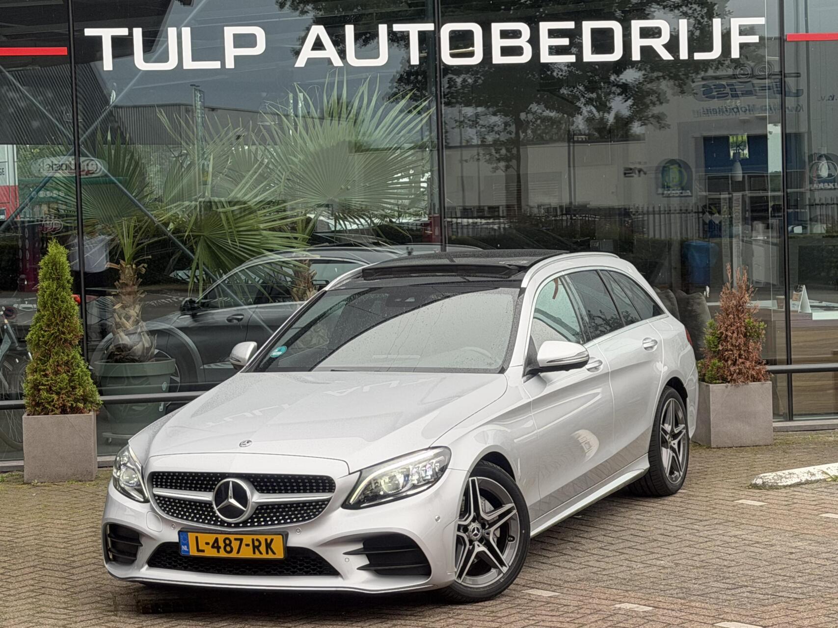 Foto van Mercedes-Benz C 200