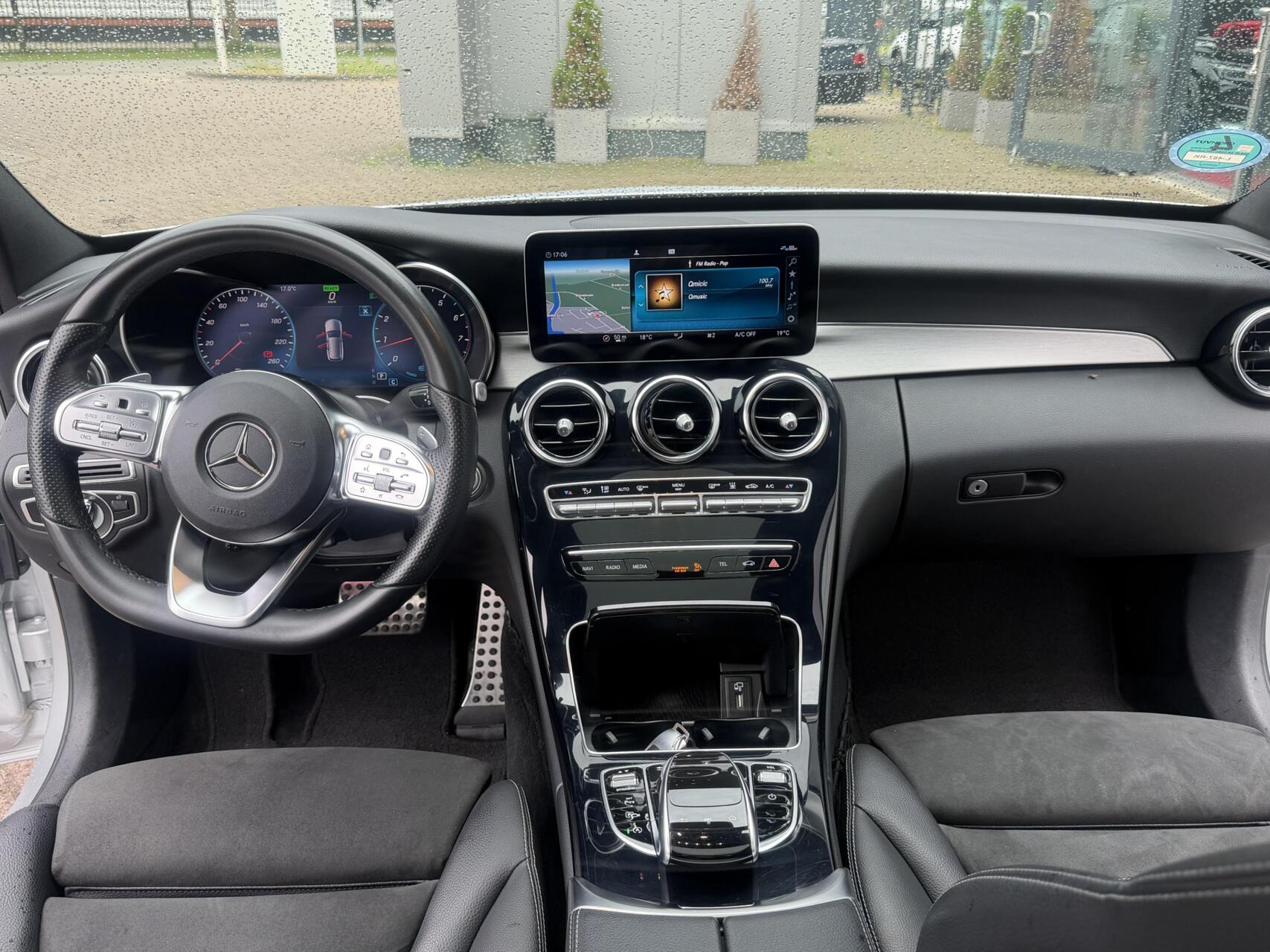 Foto van Mercedes-Benz C 200
