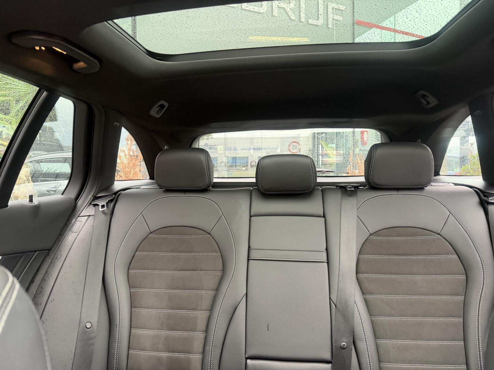 Foto van Mercedes-Benz C 200