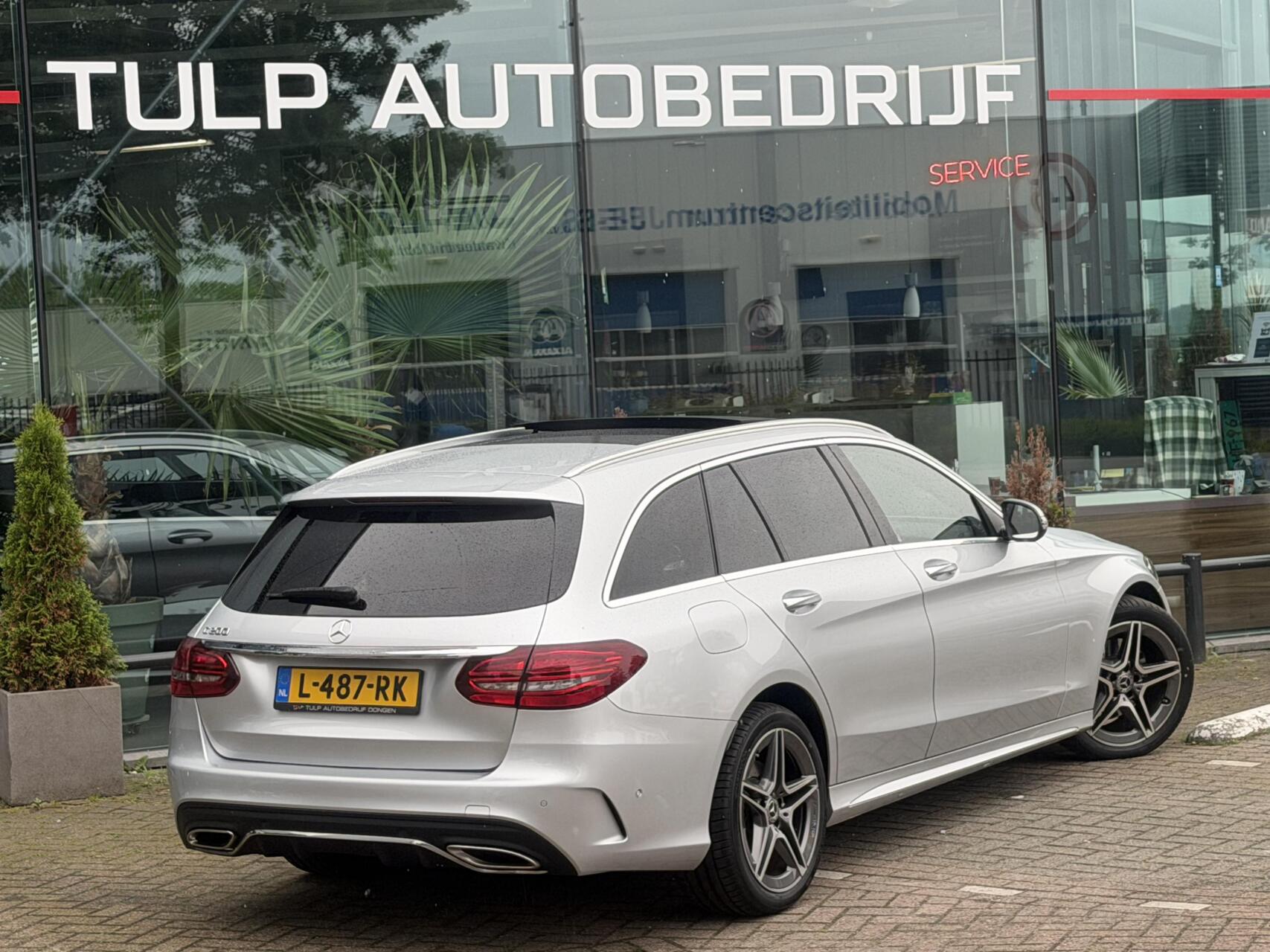 Foto van Mercedes-Benz C 200