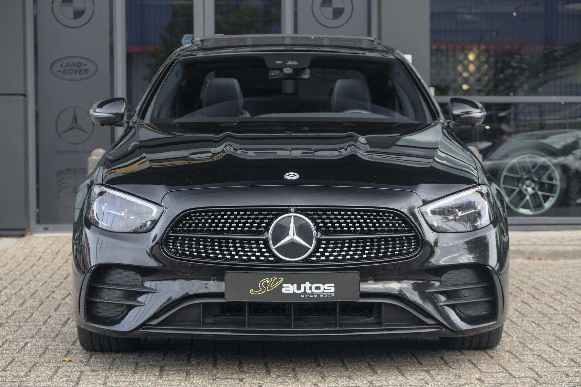 Foto van Mercedes-Benz E 300 E
