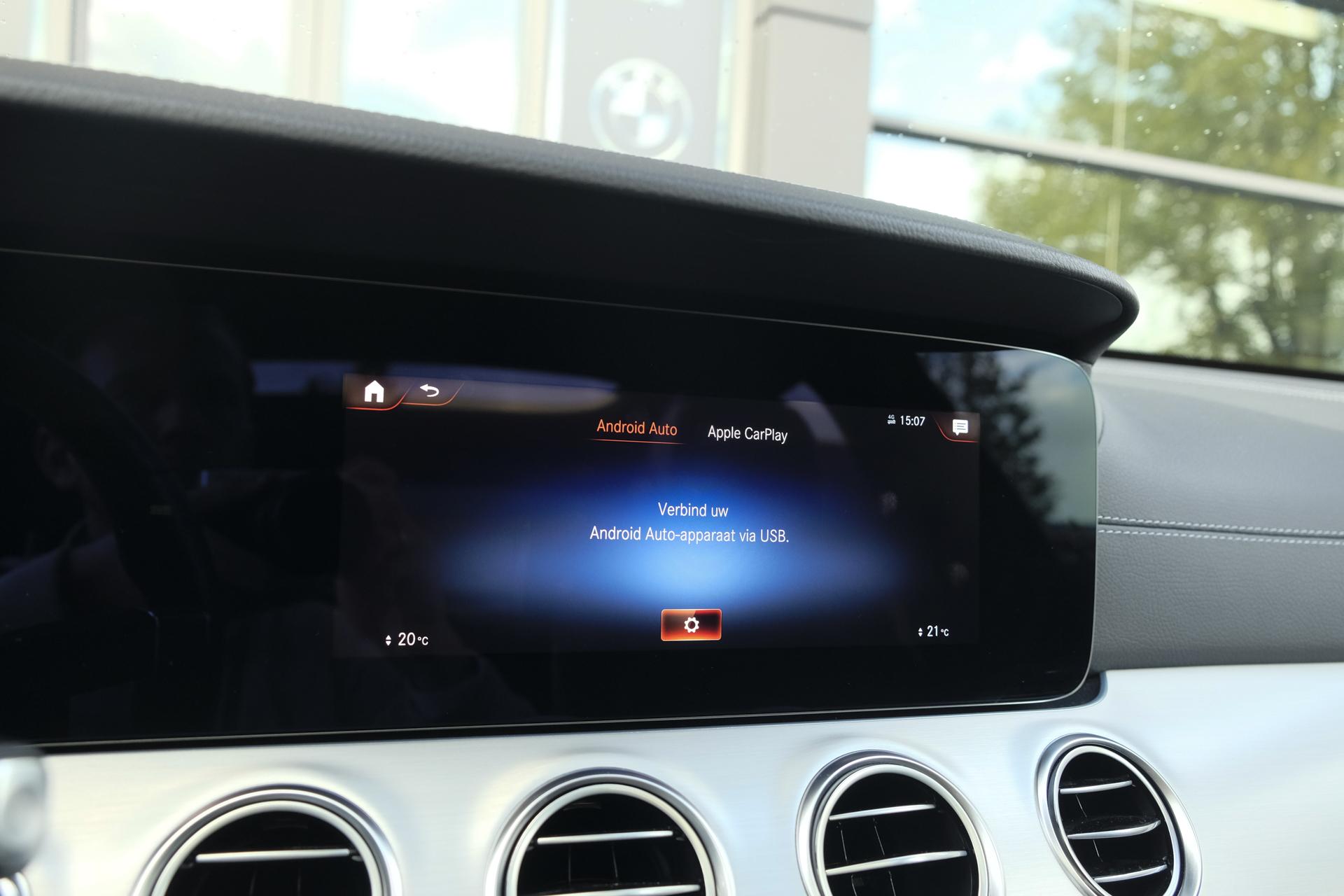 Foto van Mercedes-Benz E 300 E